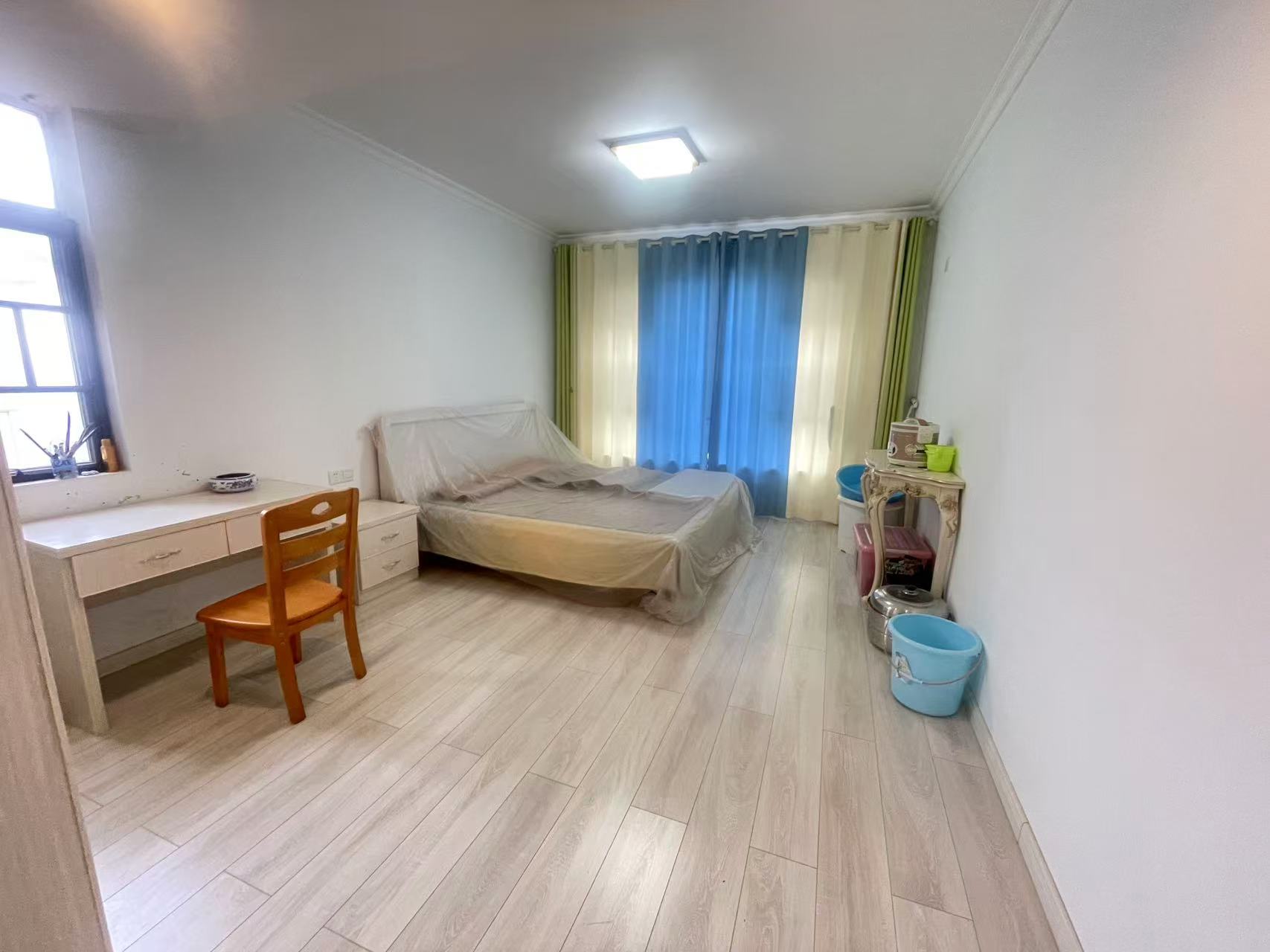 中泰财富湘江 4室2厅2卫 78.8万 中泰财富湘江 4室2厅2卫 78.8万室内图