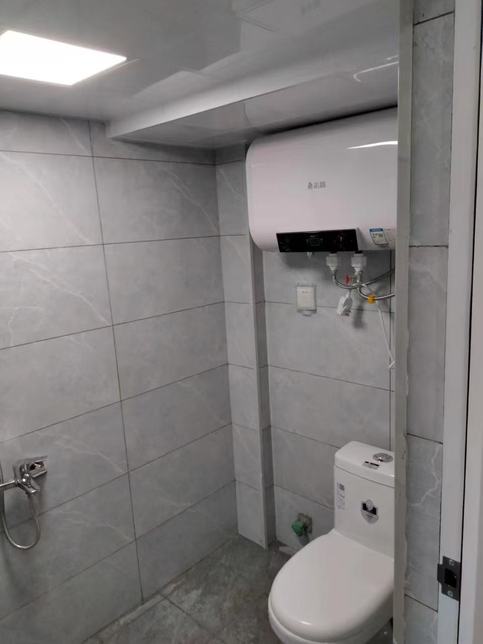 金地中交麓谷香颂(金地中交雅苑)  1室1厅1卫    1500.0元/月室内图