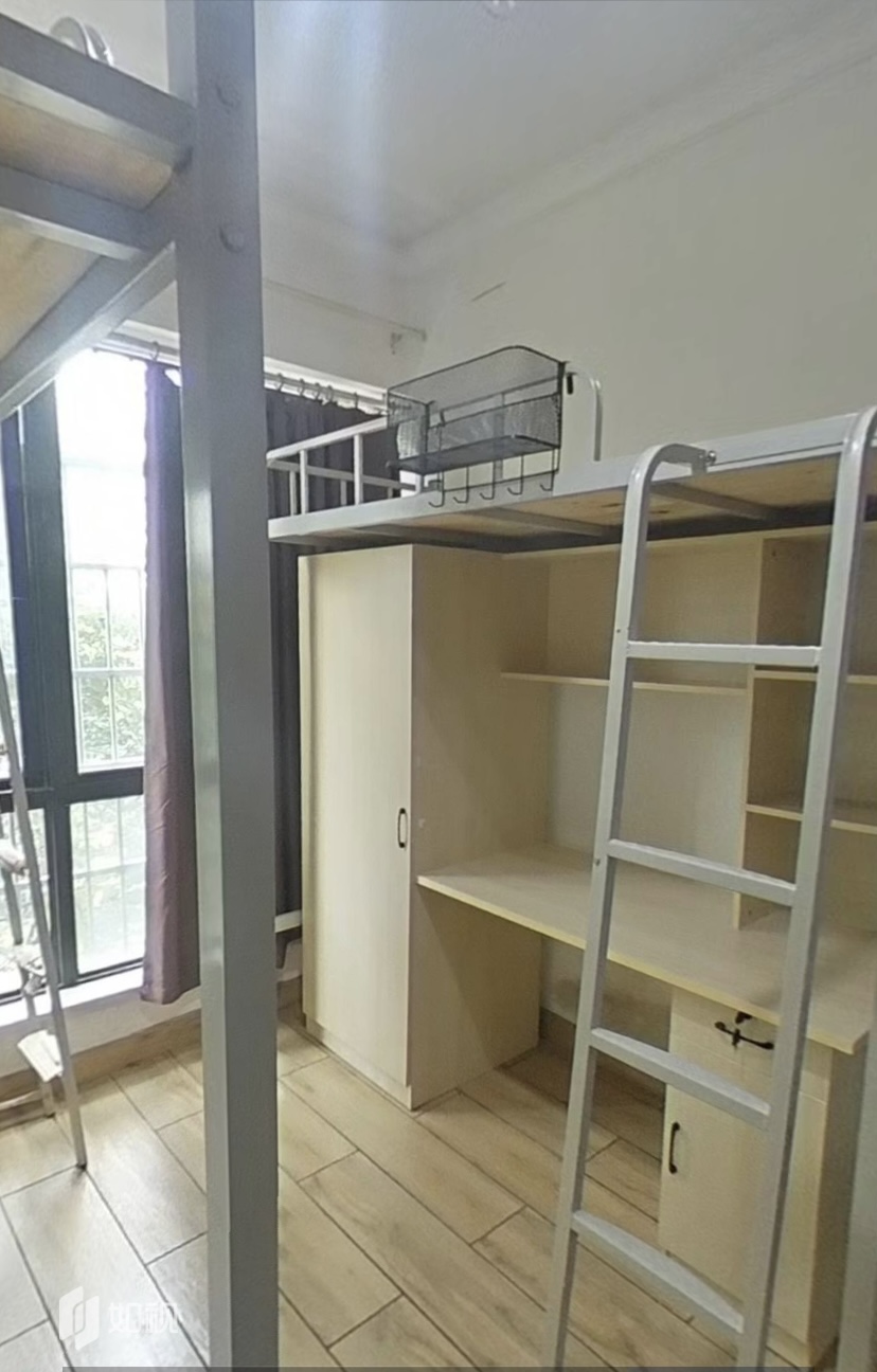 长大彩虹都  3室1厅1卫   2200.00元/月室内图