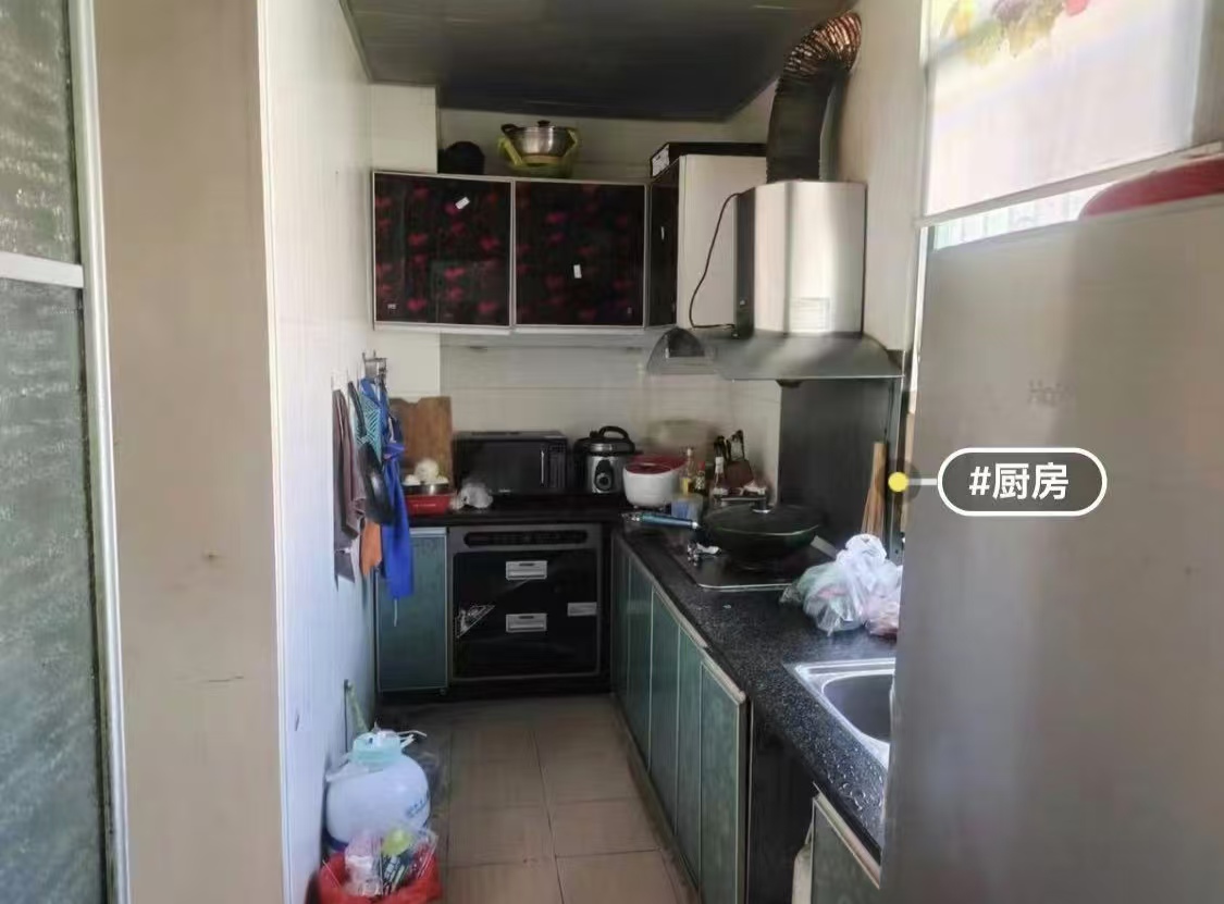 菊苑小区西区 3室2厅2卫 39.8万 菊苑小区西区 3室2厅2卫 39.8万室内图