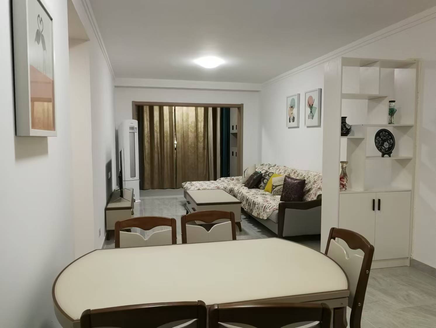 美的翰城  3室2厅2卫    2300.0元/月 美的翰城  3室2厅2卫    2300.0元/月室内图