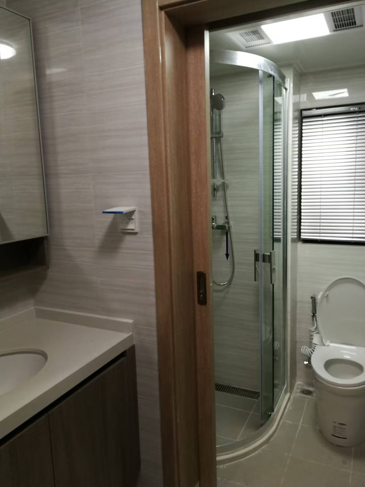 美的翰城  3室2厅2卫    2300.0元/月 美的翰城  3室2厅2卫    2300.0元/月室内图