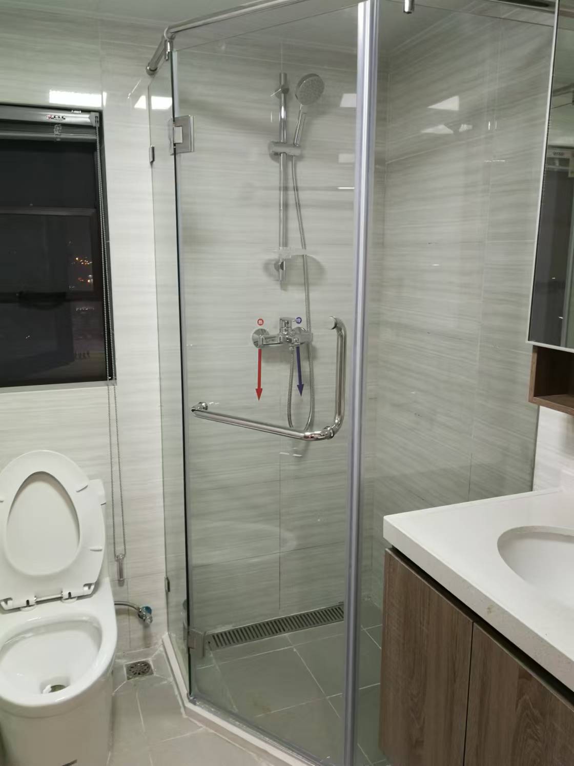 美的翰城  3室2厅2卫    2300.0元/月 美的翰城  3室2厅2卫    2300.0元/月室内图