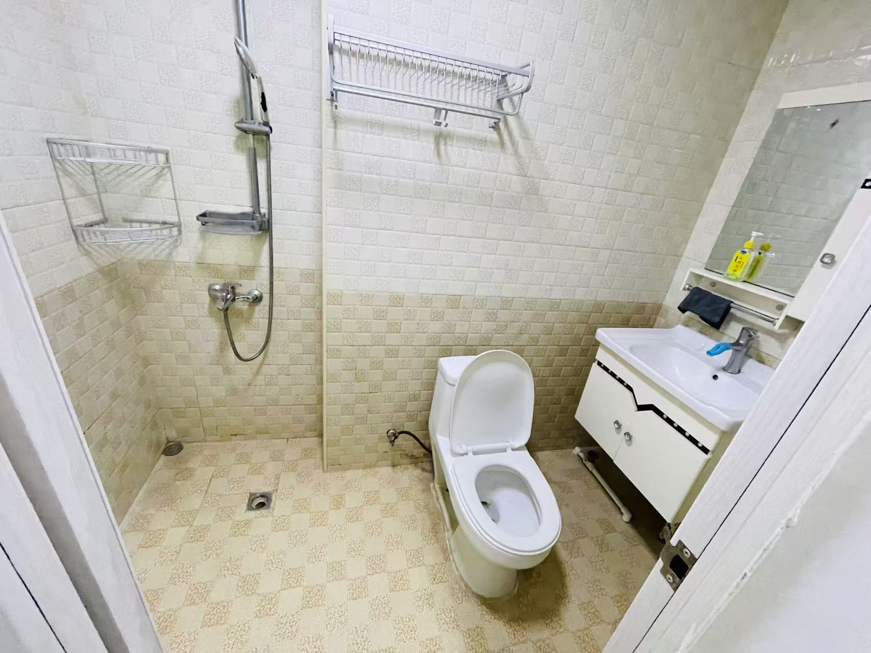 怡海星城 1室1厅1卫 850.0元/月 怡海星城 1室1厅1卫 850.0元/月室内图