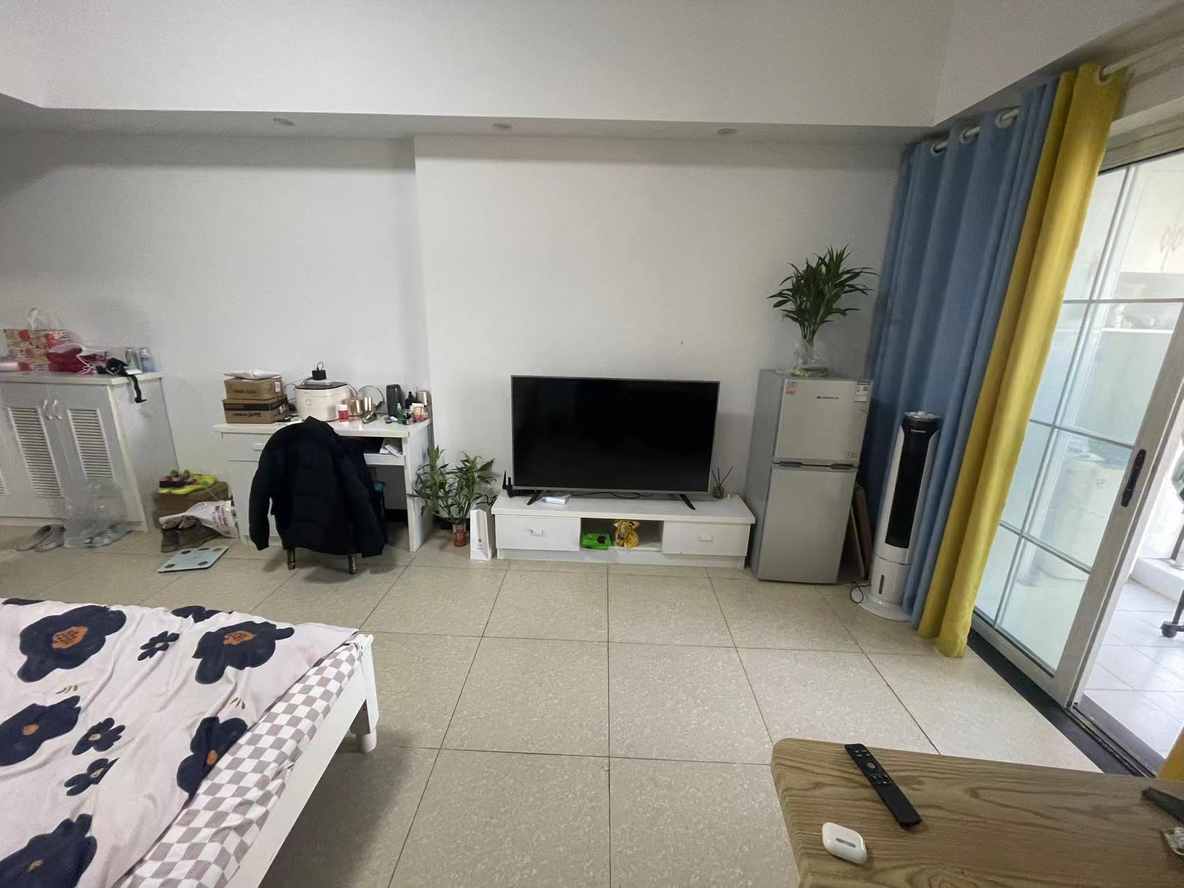 润和紫郡一期  1室1厅1卫    1300.0元/月 润和紫郡一期  1室1厅1卫    1300.0元/月室内图