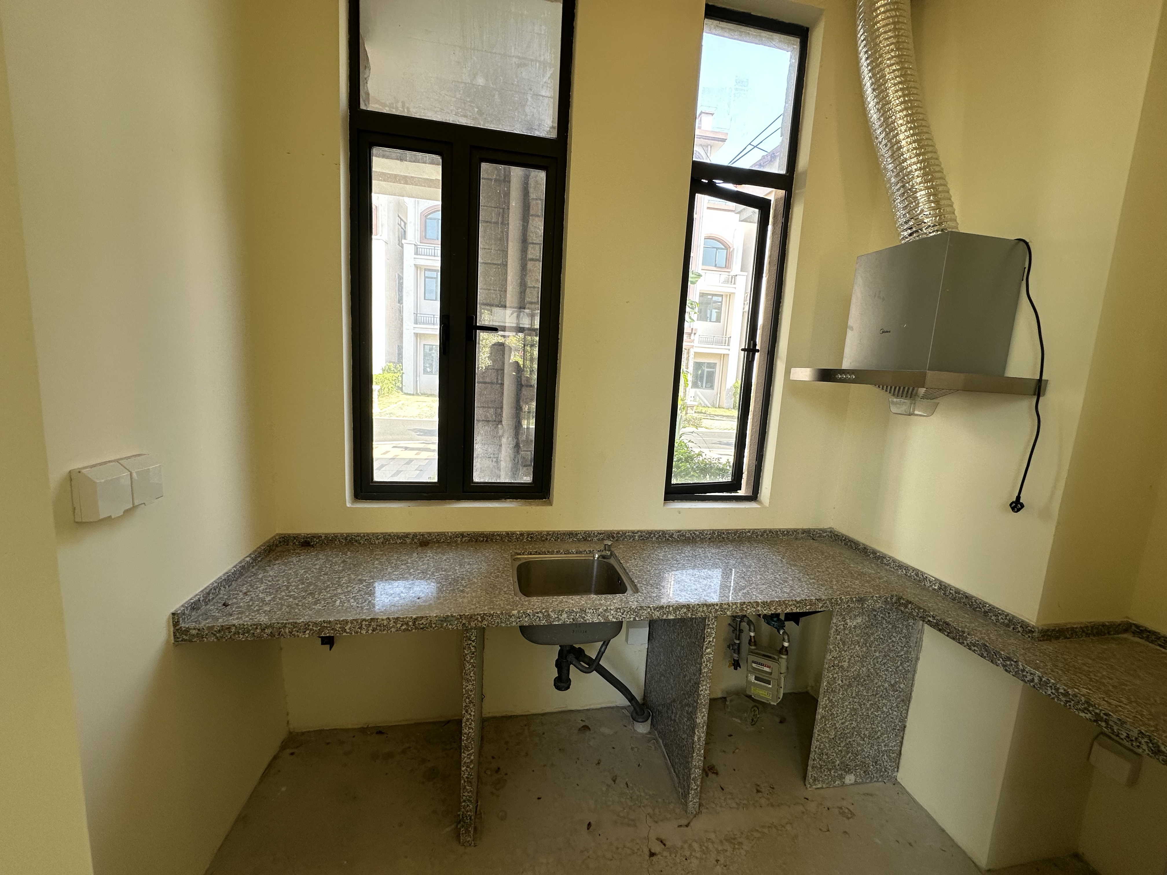 碧桂园半岛南湾 6室2厅5卫 10000.0元/月 碧桂园半岛南湾 6室2厅5卫 10000.0元/月室内图