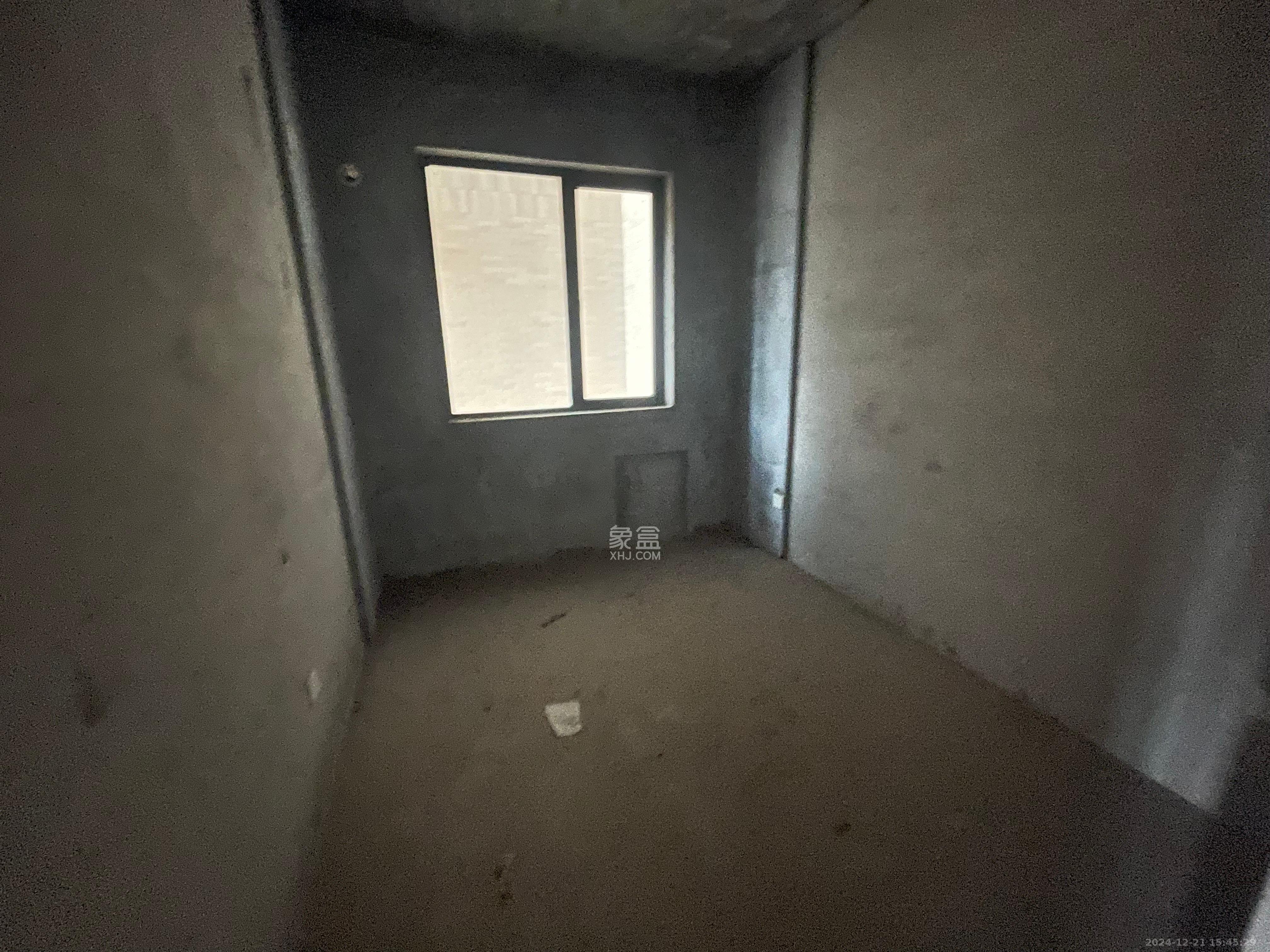 中南红领邦(红星嘉和苑)  2室1厅1卫    1600.0元/月 中南红领邦(红星嘉和苑)  2室1厅1卫    1600.0元/月室内图1