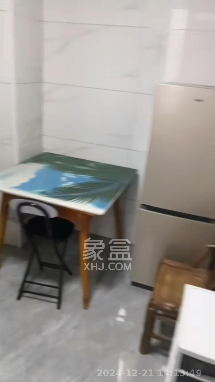 金南家园三期 1室1厅1卫 1300.0元/月 金南家园三期 1室1厅1卫 1300.0元/月室内图