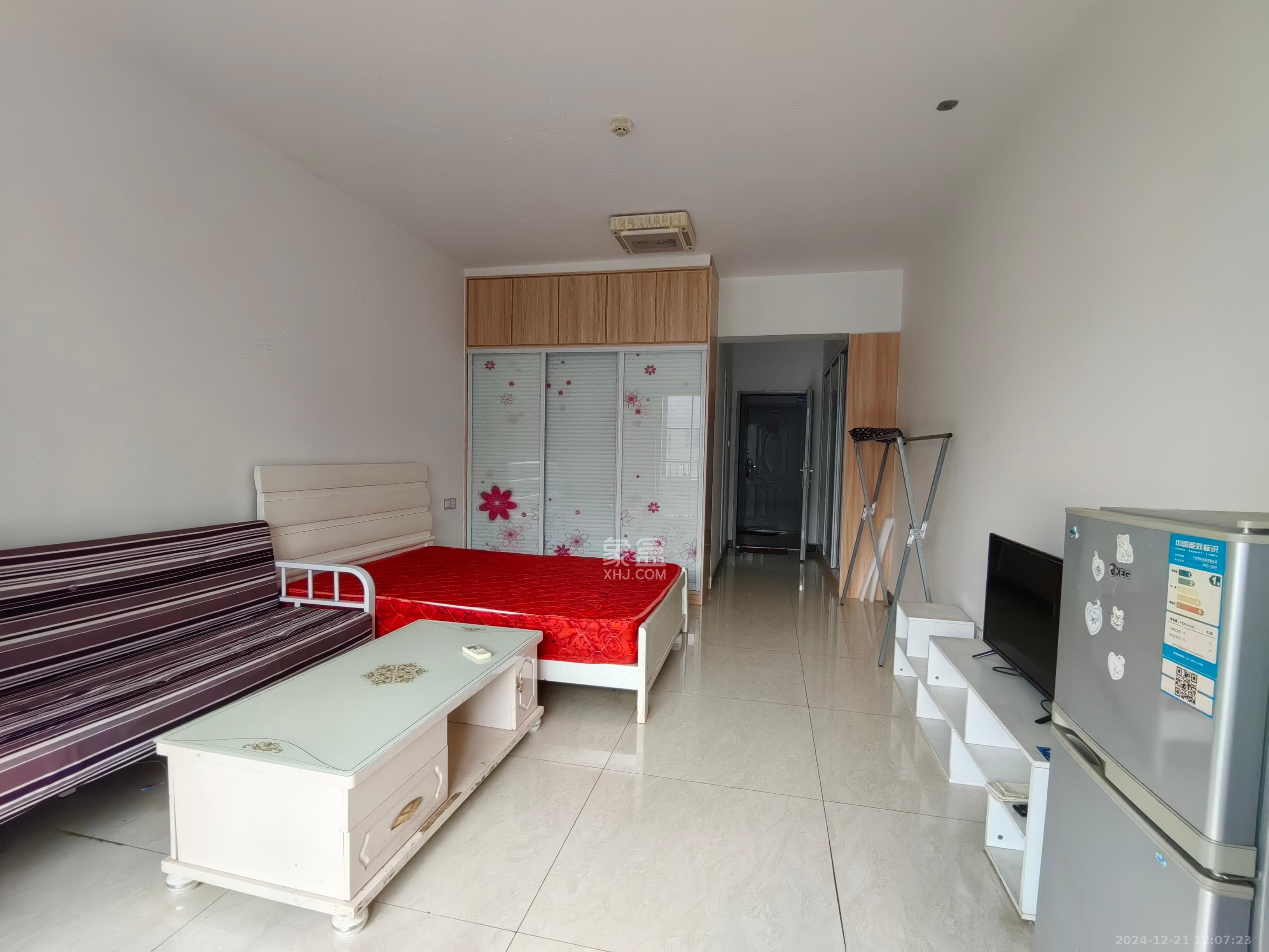 怡海星城 1室1厅1卫 1100.0元/月 怡海星城 1室1厅1卫 1100.0元/月室内图