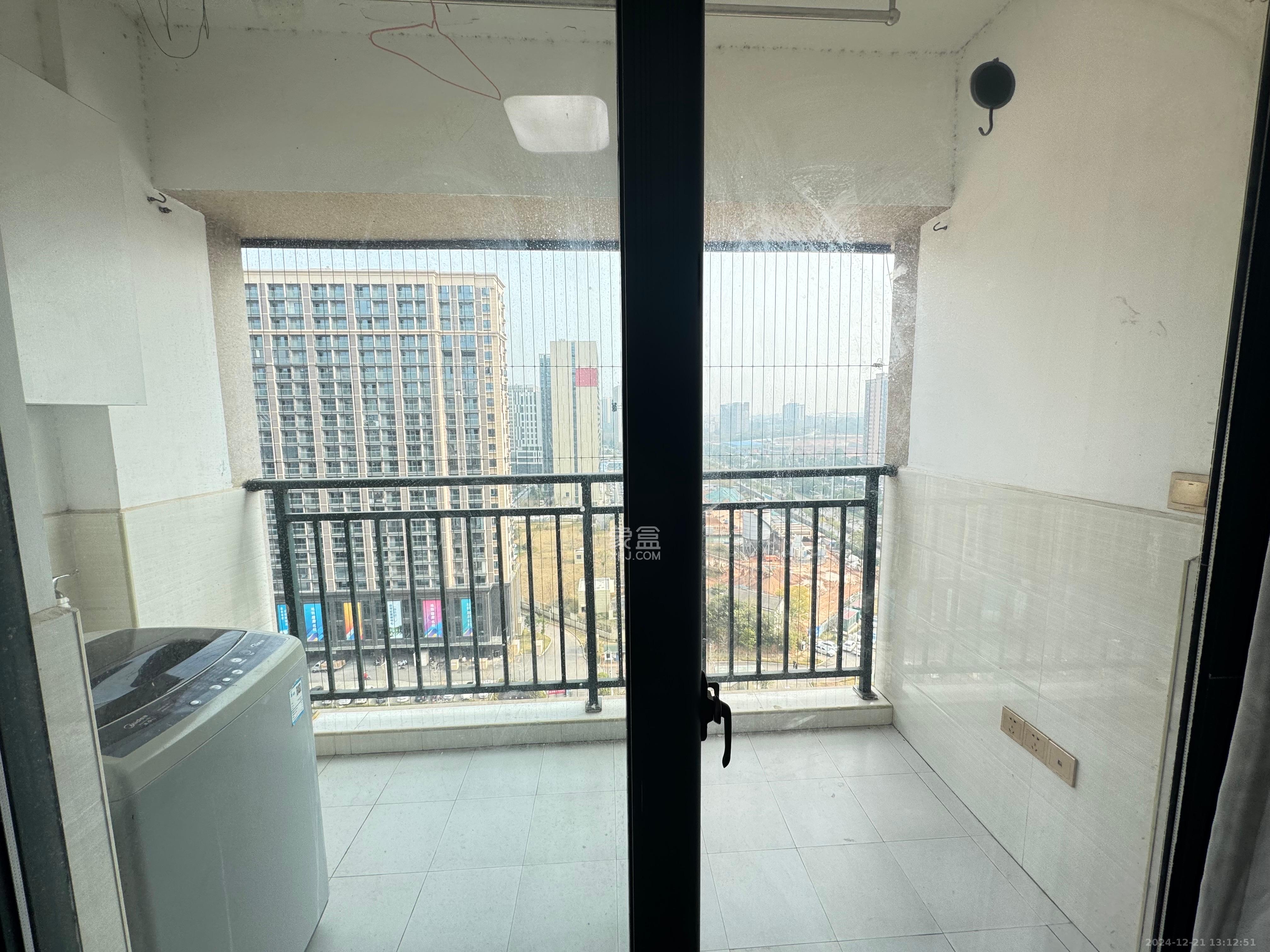 创世纪广场 2室2厅1卫 2000.0元/月 创世纪广场 2室2厅1卫 2000.0元/月室内图