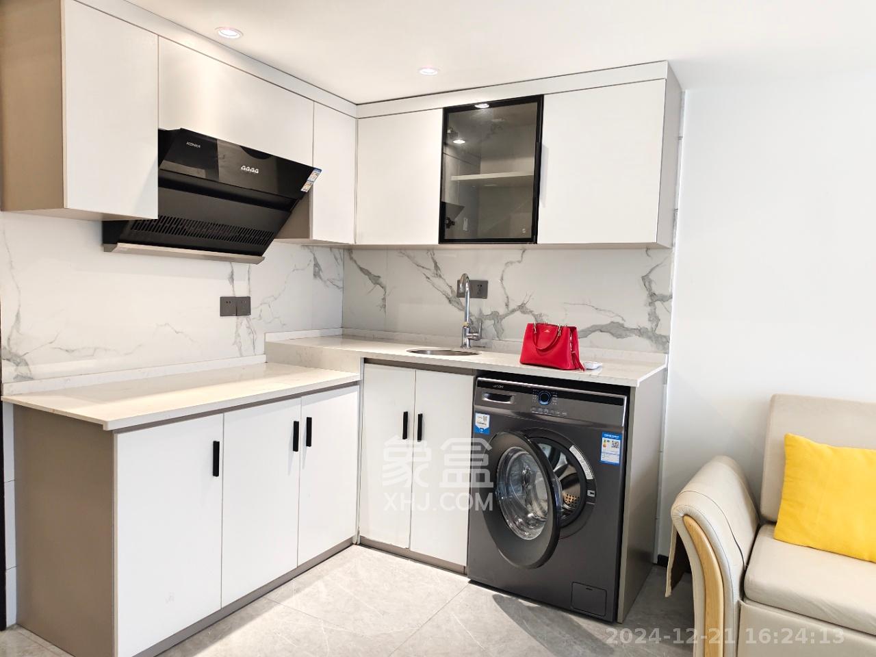 龙湖新壹城  2室1厅1卫    2800.0元/月 龙湖新壹城  2室1厅1卫    2800.0元/月室内图