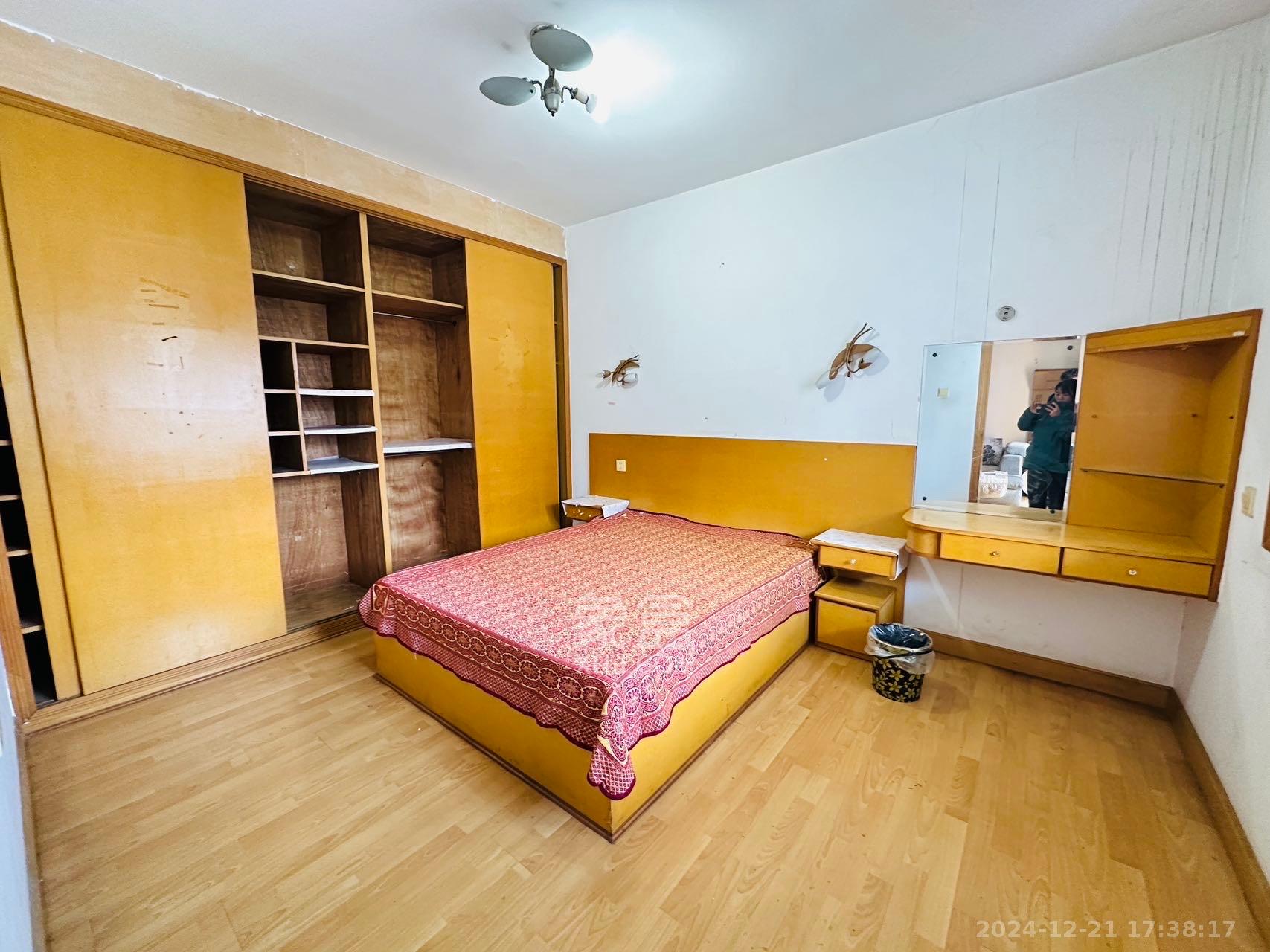 广厦新村  2室1厅1卫    1100.0元/月 广厦新村  2室1厅1卫    1100.0元/月室内图