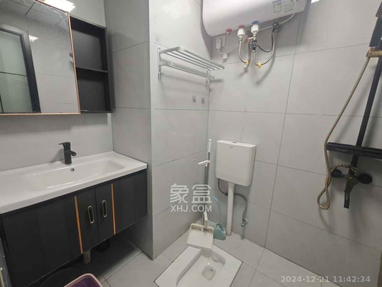 碧桂园翘楚棠  1室1厅1卫   1350.00元/月室内图