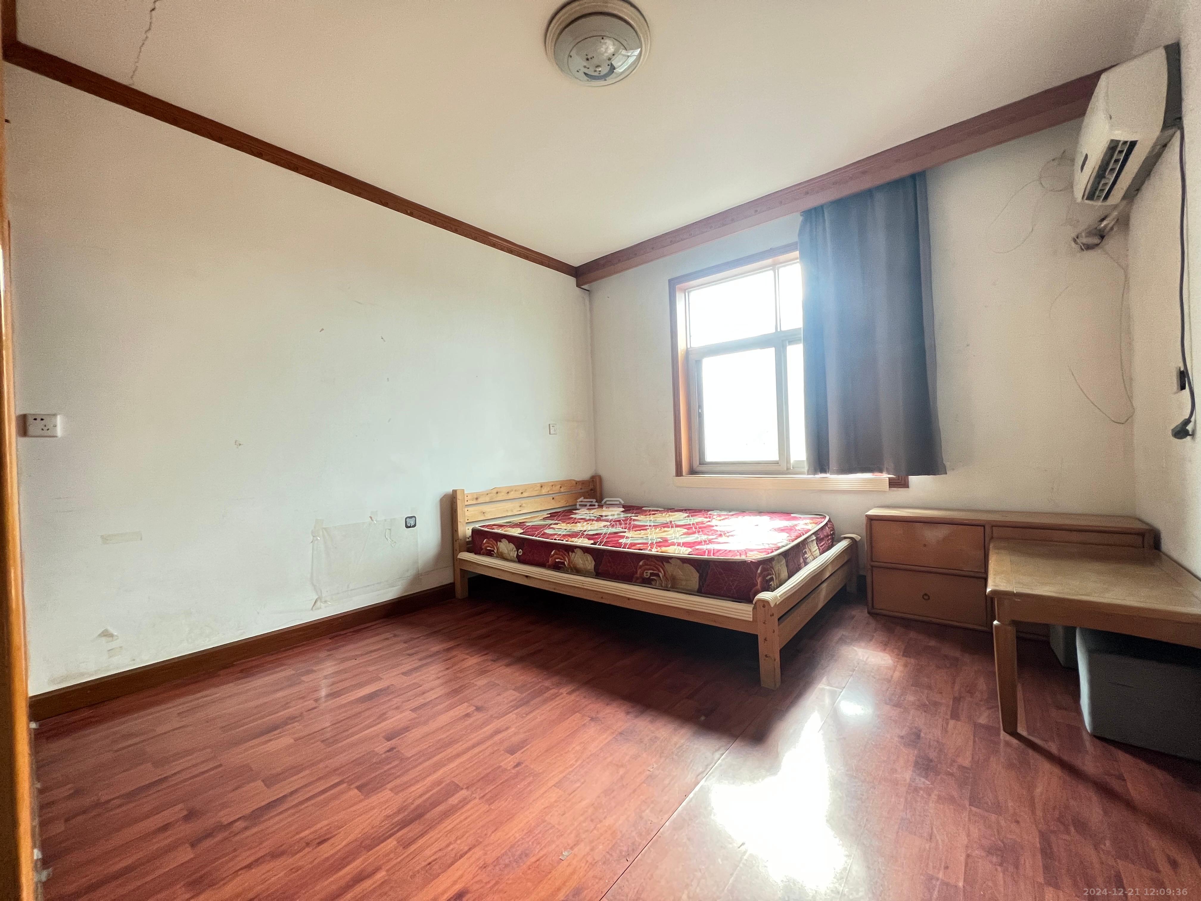 天剑路扫把塘检察院宿舍 3室2厅1卫 1600.0元/月 天剑路扫把塘检察院宿舍 3室2厅1卫 1600.0元/月室内图