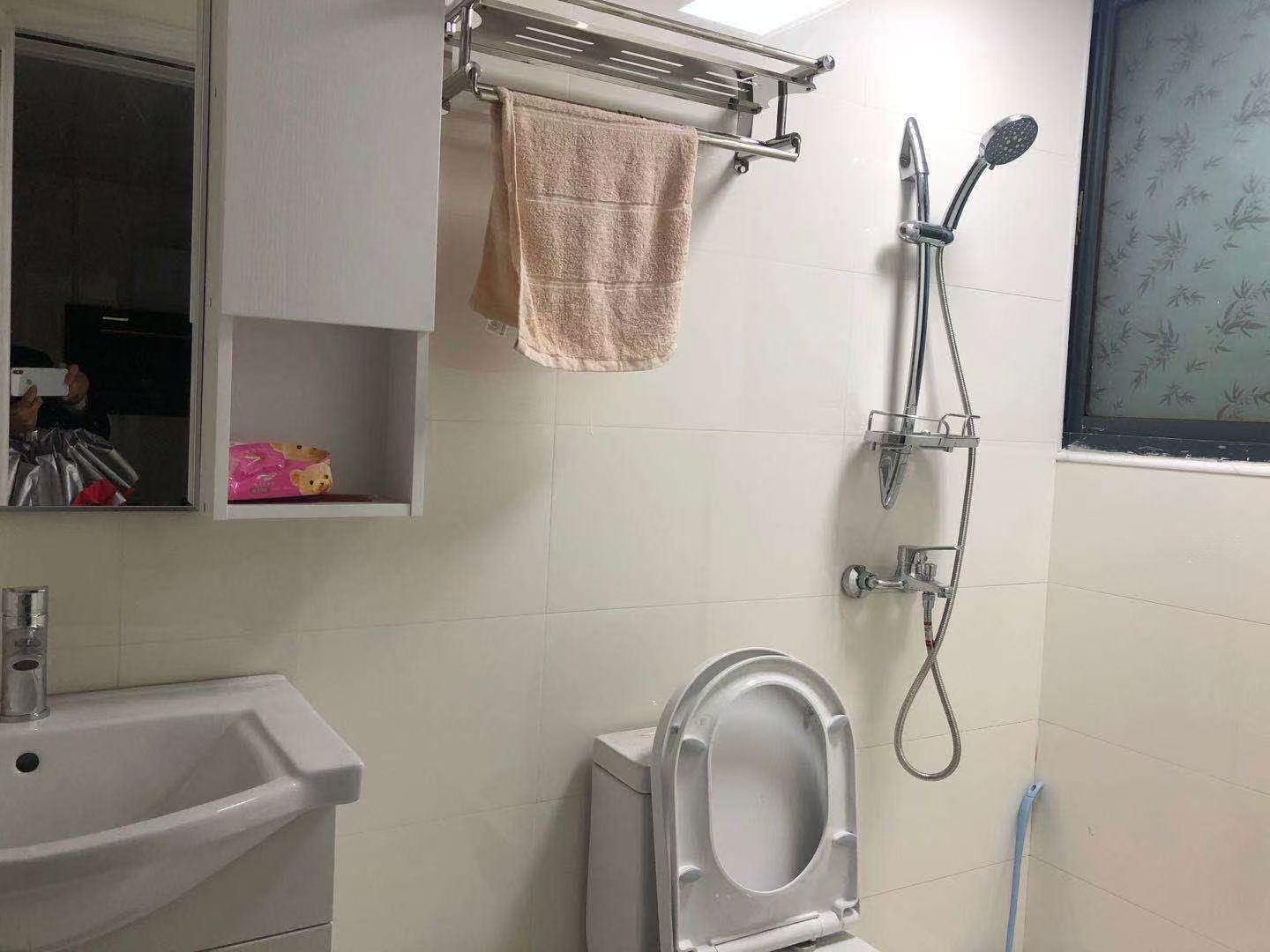 金泉小区 2室1厅1卫 1280.0元/月 金泉小区 2室1厅1卫 1280.0元/月室内图