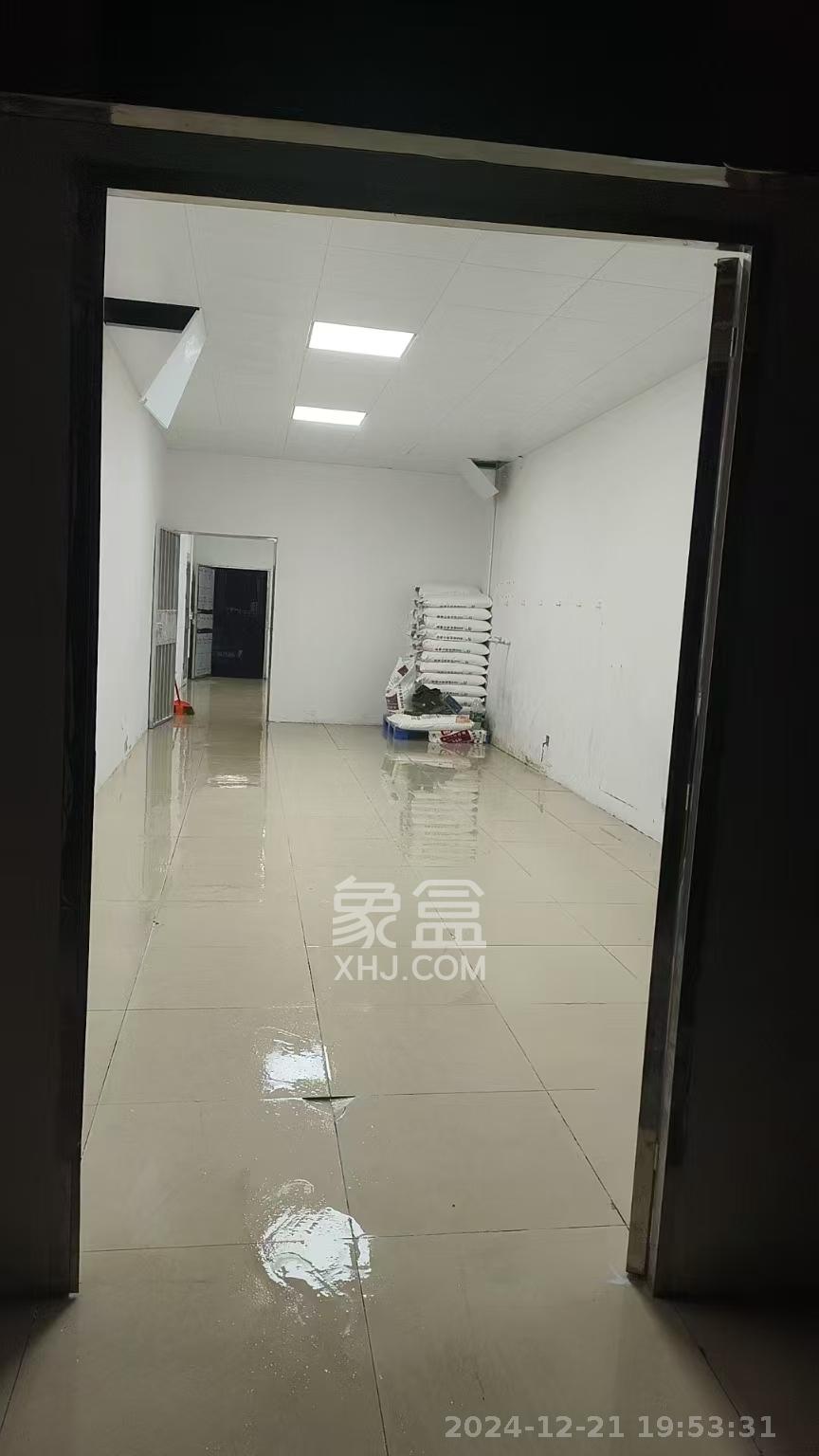 富雅坪社区(红墙巷) 1室1厅0卫 2600.0元/月 富雅坪社区(红墙巷) 1室1厅0卫 2600.0元/月室内图