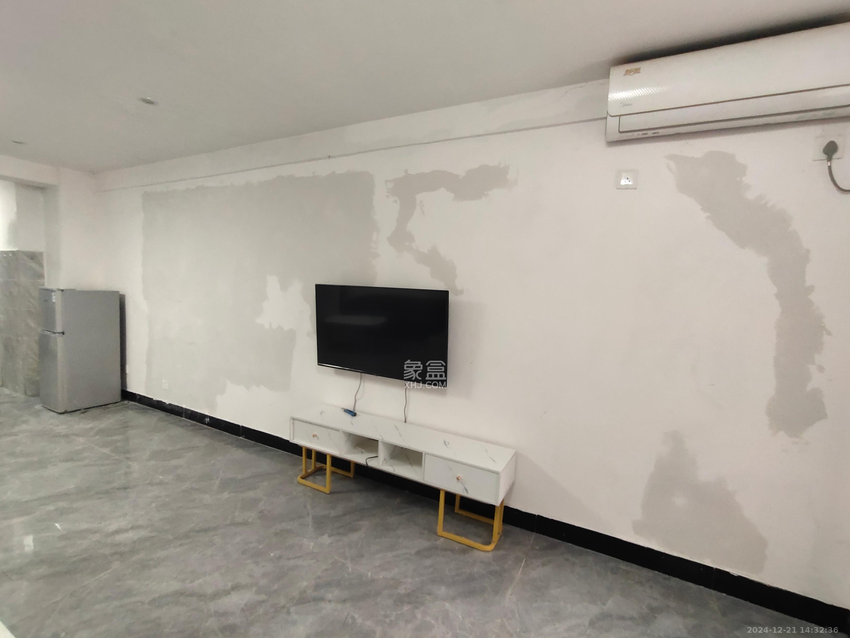 德庆水韵山城 1室1厅1卫 1500.0元/月 德庆水韵山城 1室1厅1卫 1500.0元/月室内图