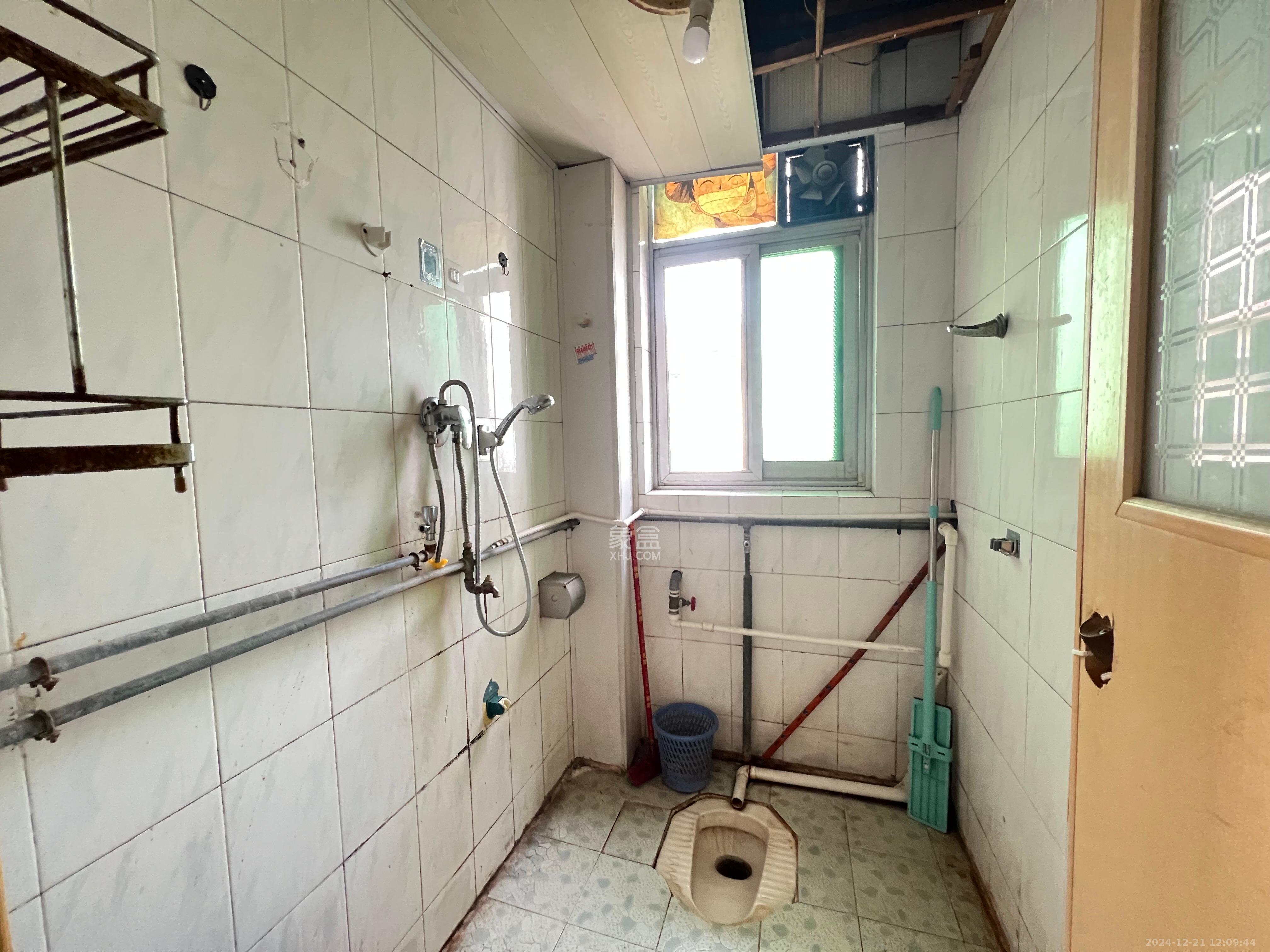 天剑路扫把塘检察院宿舍 3室2厅1卫 1600.0元/月 天剑路扫把塘检察院宿舍 3室2厅1卫 1600.0元/月室内图