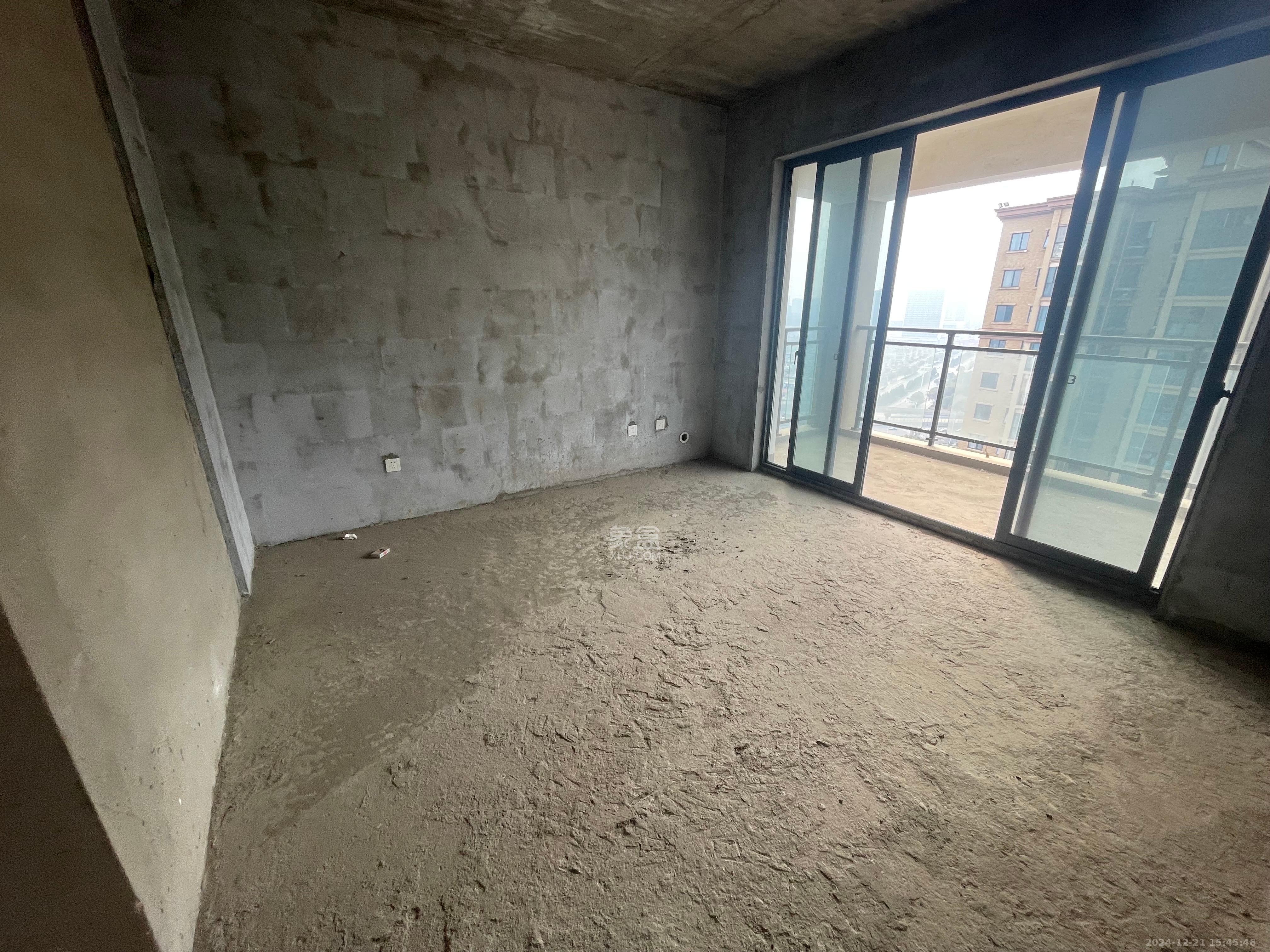 中南红领邦(红星嘉和苑)  2室1厅1卫    1600.0元/月 中南红领邦(红星嘉和苑)  2室1厅1卫    1600.0元/月室内图