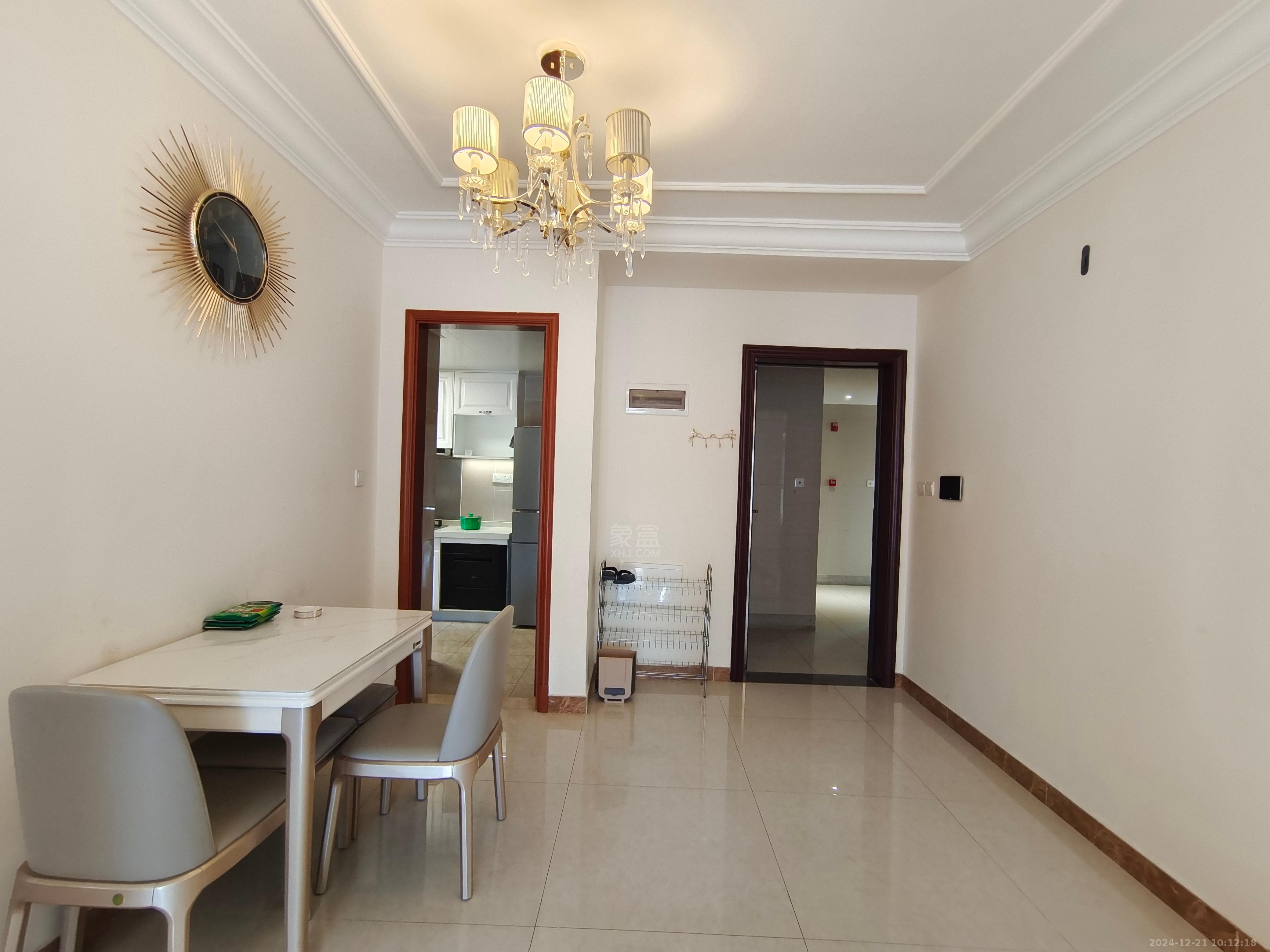 恒大华府 3室2厅1卫 2000.0元/月 恒大华府 3室2厅1卫 2000.0元/月室内图