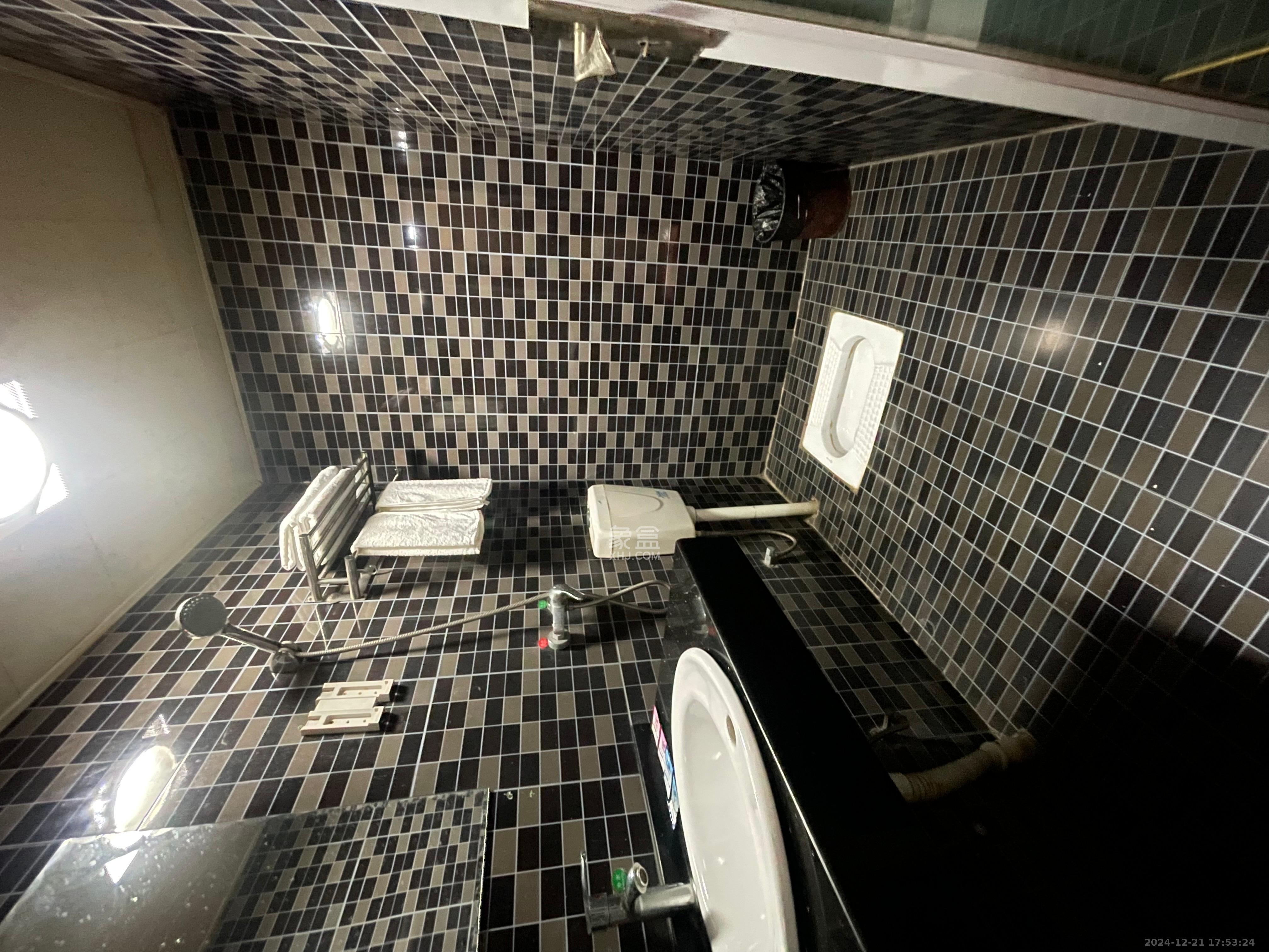 高桥火焰市场 1室0厅1卫 1000.0元/月 高桥火焰市场 1室0厅1卫 1000.0元/月室内图