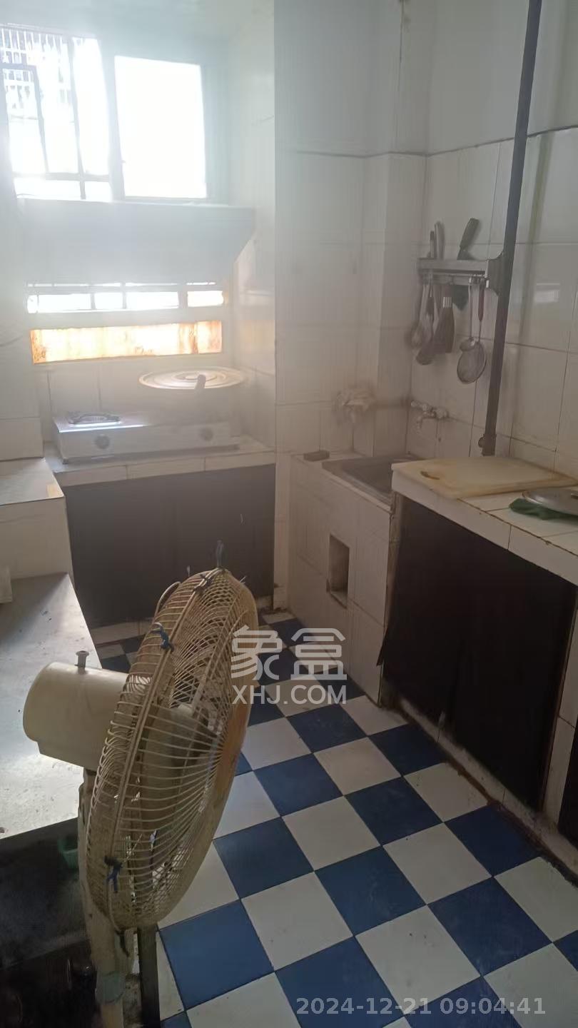 登隆街散盘  2室1厅1卫    2000.0元/月室内图