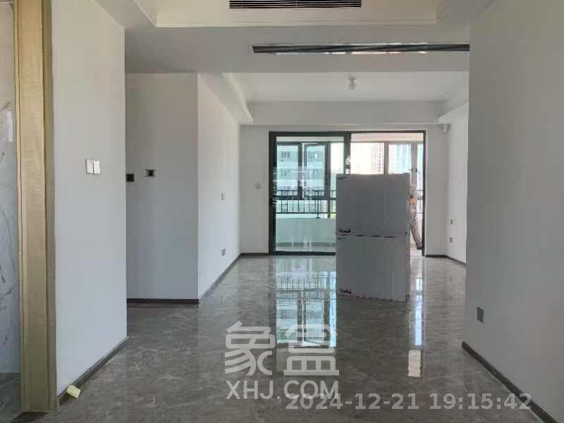 复地滨江金融中心 4室2厅2卫 4500.0元/月 复地滨江金融中心 4室2厅2卫 4500.0元/月室内图