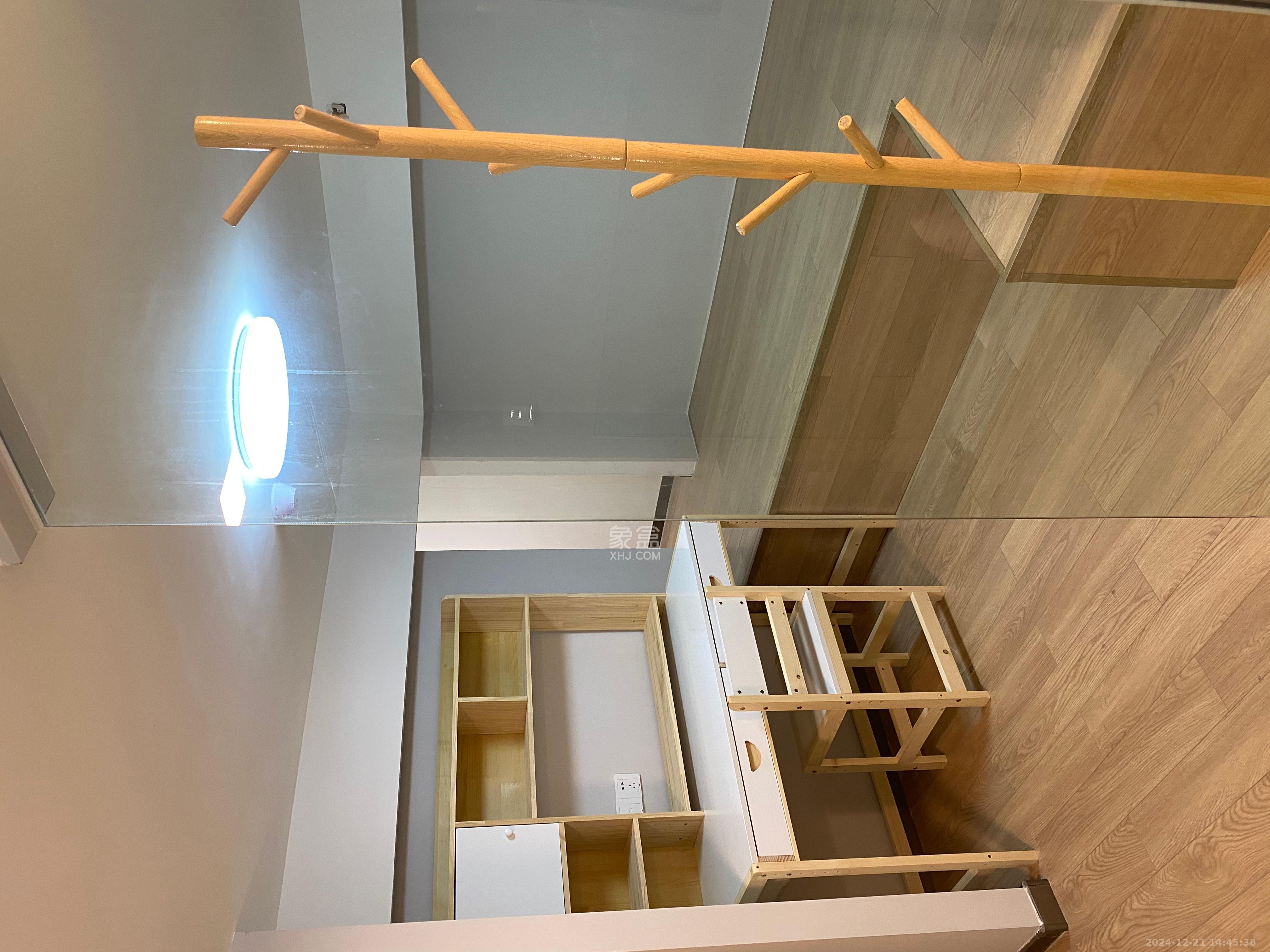 时代年华  3室2厅2卫    2000.0元/月 时代年华  3室2厅2卫    2000.0元/月室内图