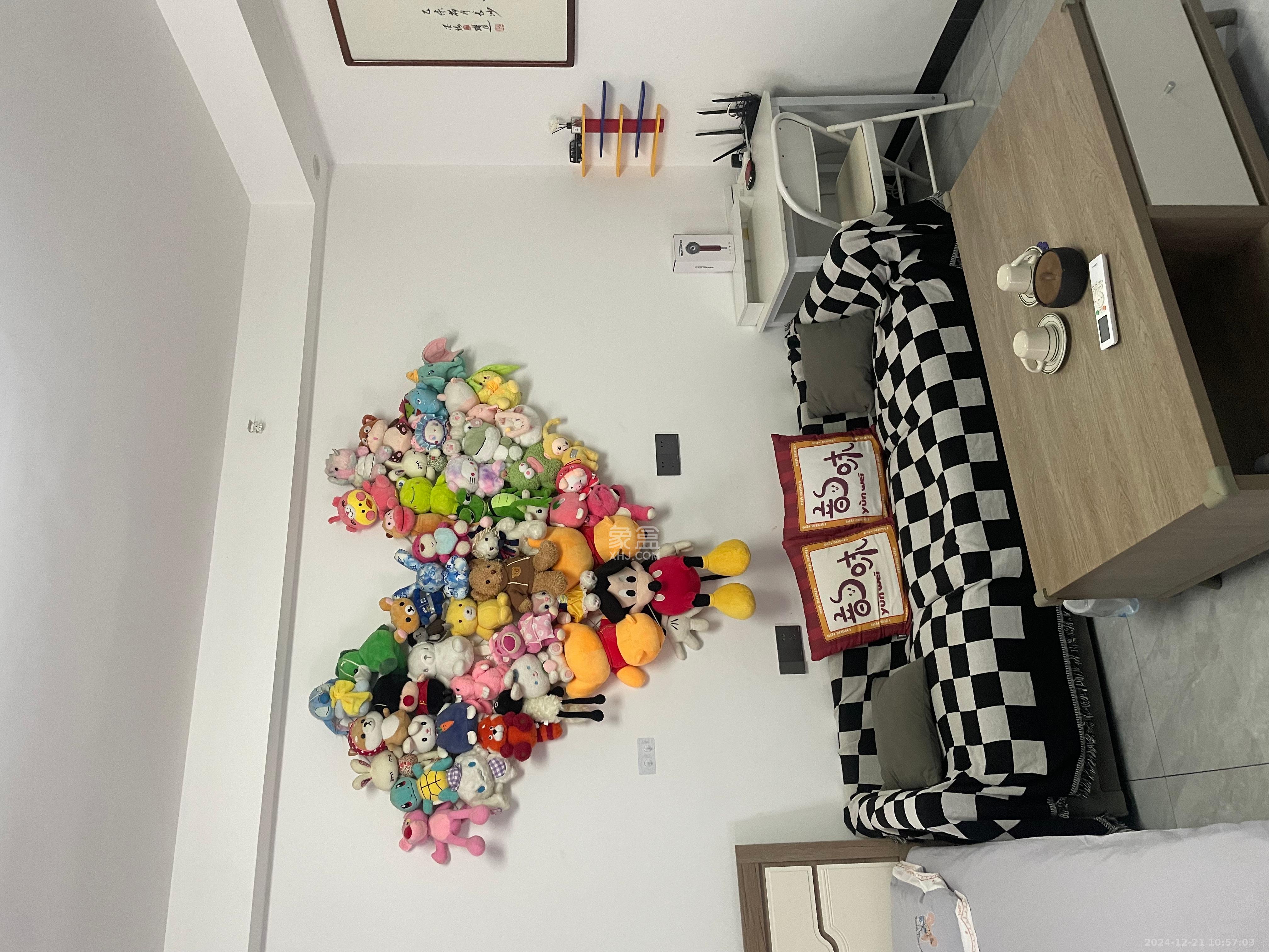 金地铂悦 1室1厅1卫 1800.0元/月 金地铂悦 1室1厅1卫 1800.0元/月室内图