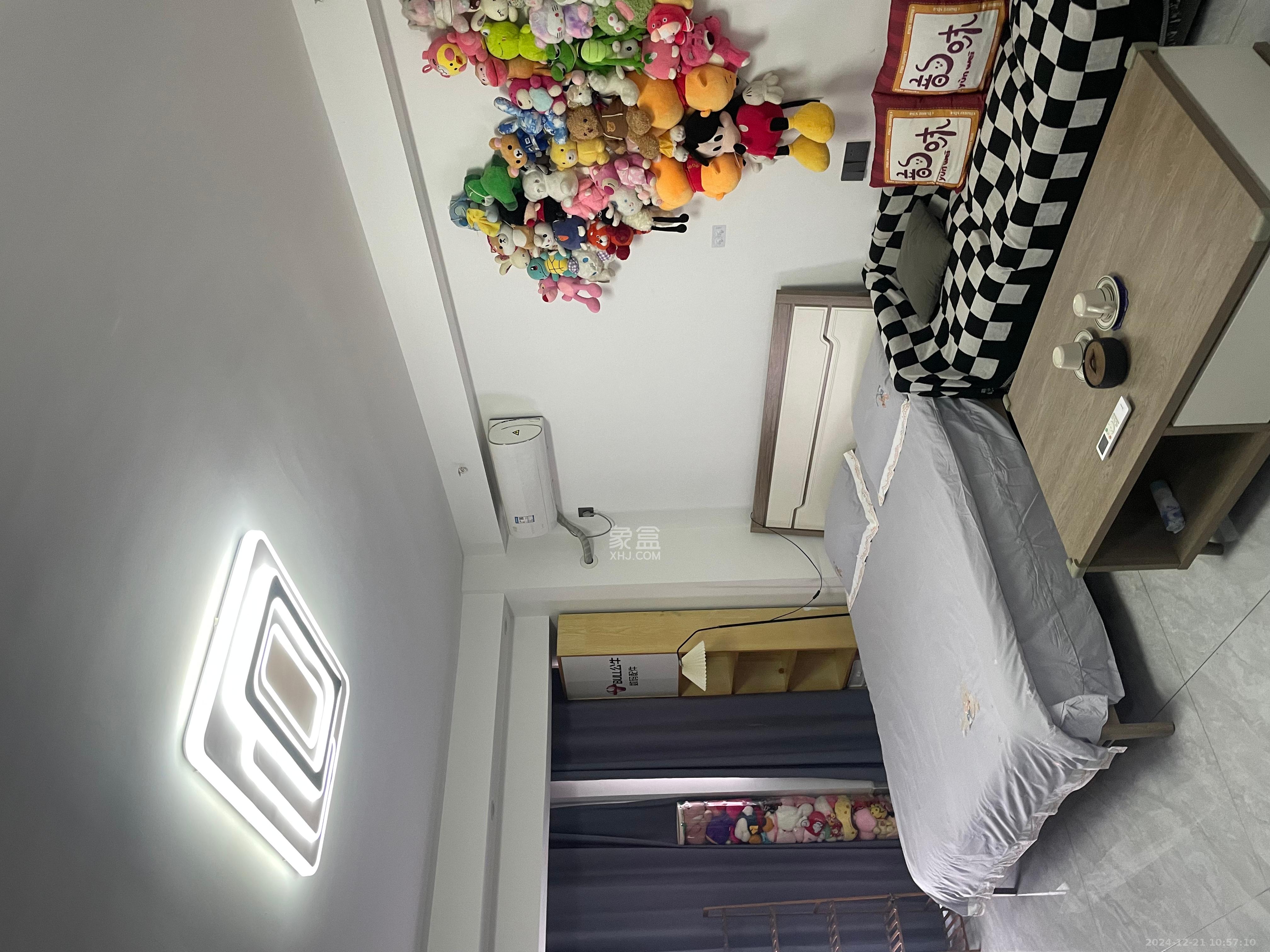 金地铂悦 1室1厅1卫 1800.0元/月 金地铂悦 1室1厅1卫 1800.0元/月室内图