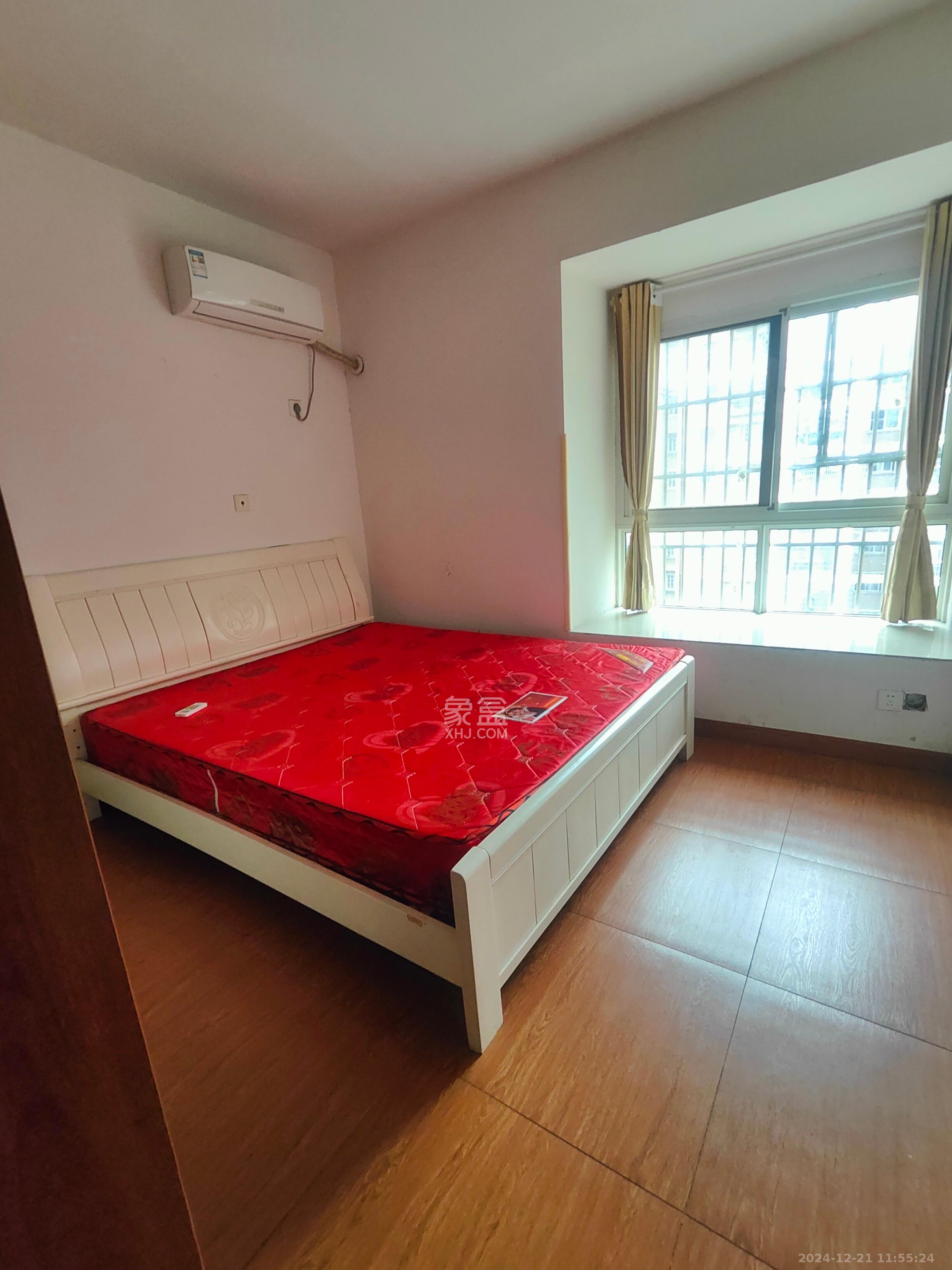 和润园一、二期 2室2厅1卫 1800.0元/月 和润园一、二期 2室2厅1卫 1800.0元/月室内图