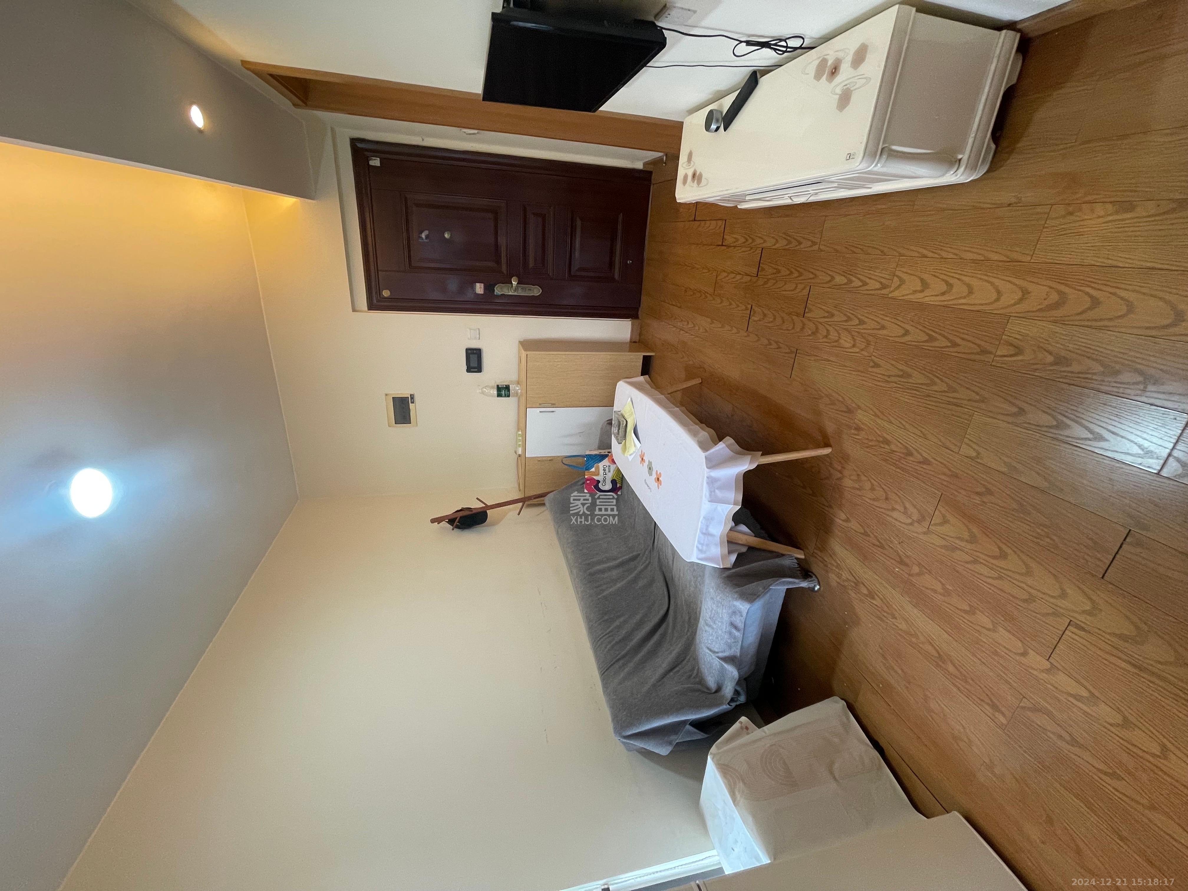 旭辉御府  1室1厅1卫    1700.0元/月户型图