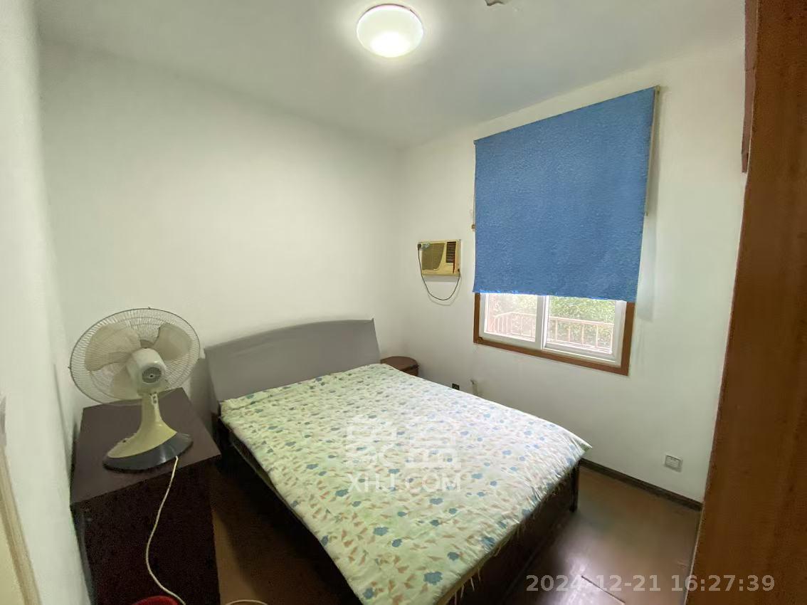 军属新村  2室1厅1卫   1300.00元/月室内图