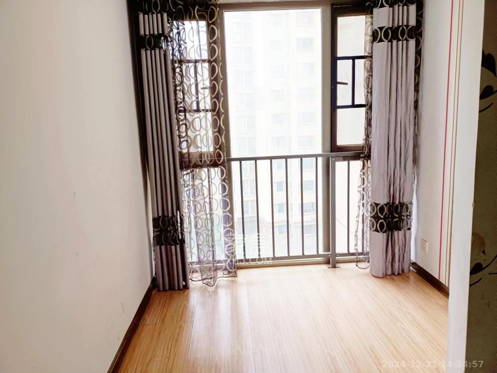 怡海星城 1室2厅1卫 1450.0元/月 怡海星城 1室2厅1卫 1450.0元/月室内图