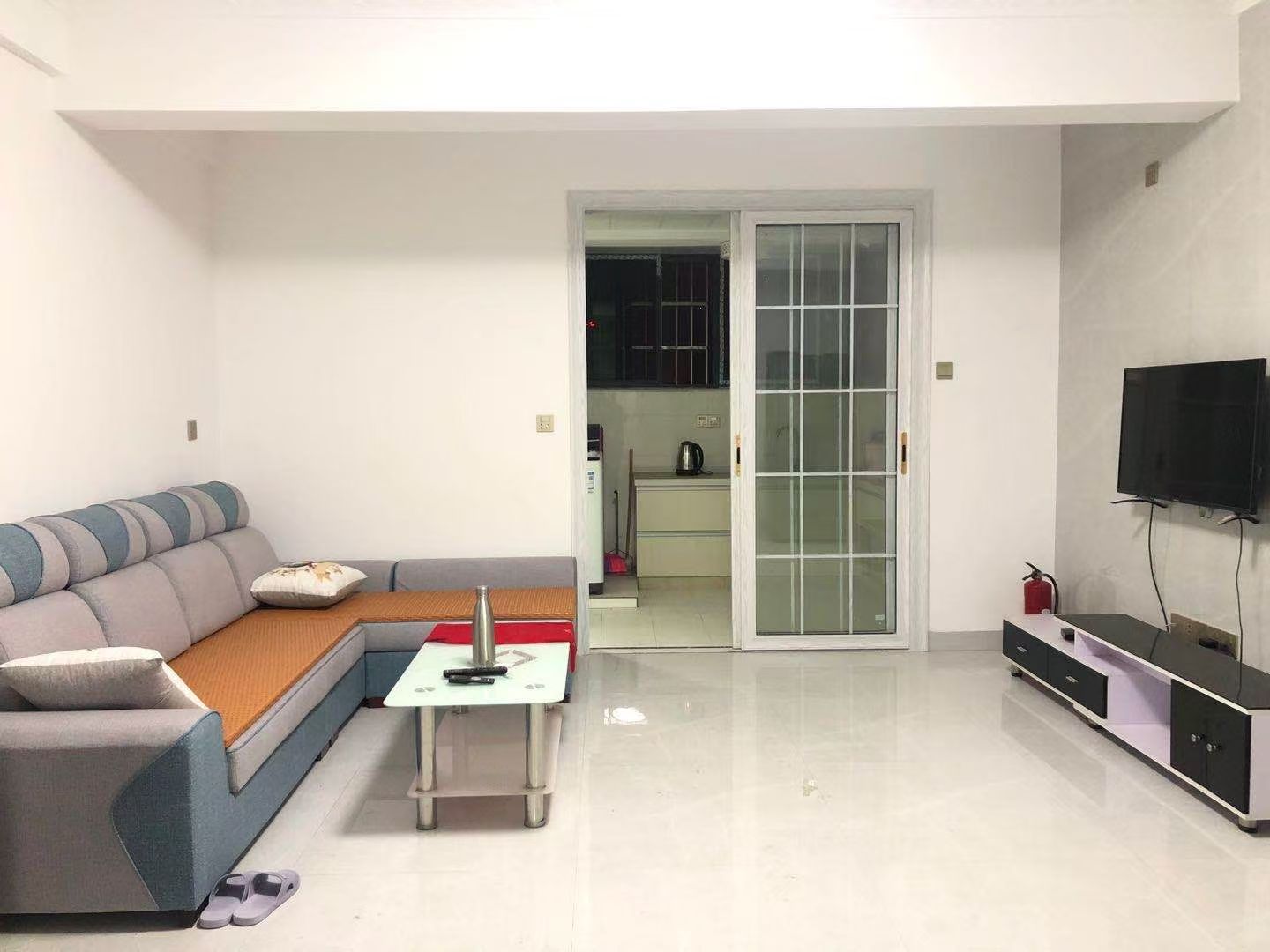 金泉小区 2室1厅1卫 1280.0元/月 金泉小区 2室1厅1卫 1280.0元/月室内图