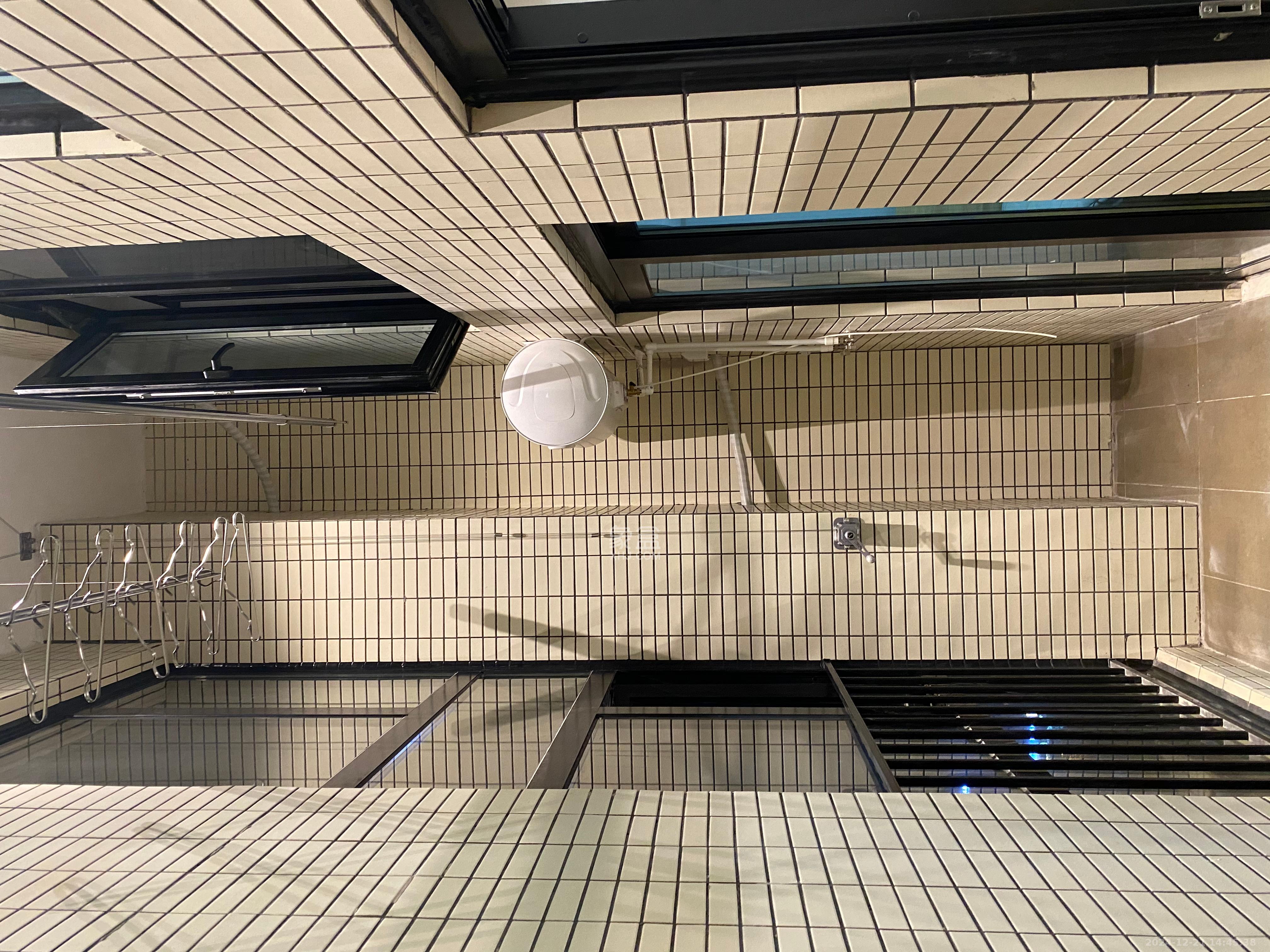 时代年华  3室2厅2卫    2000.0元/月 时代年华  3室2厅2卫    2000.0元/月室内图