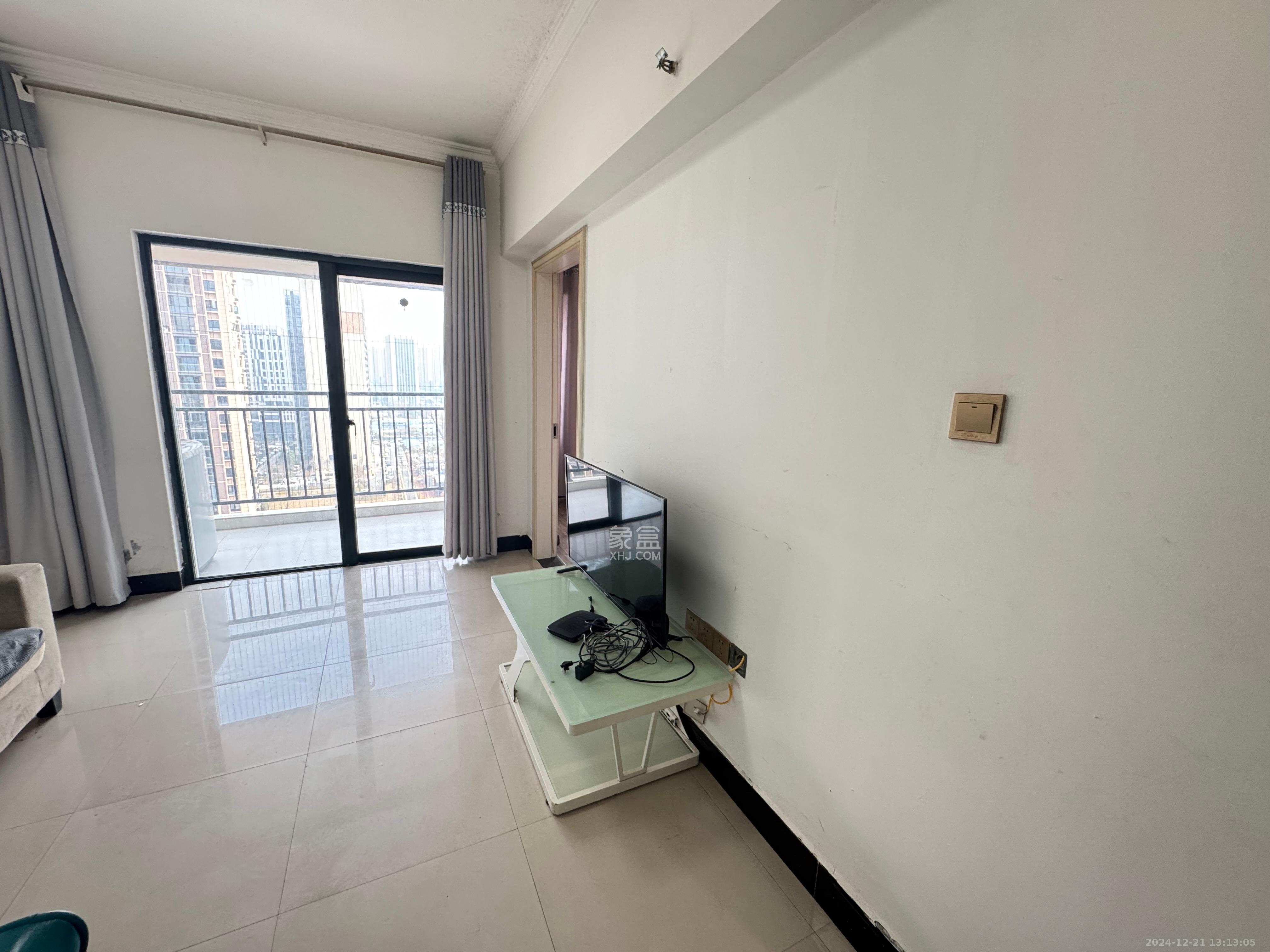 创世纪广场 2室2厅1卫 2000.0元/月 创世纪广场 2室2厅1卫 2000.0元/月室内图