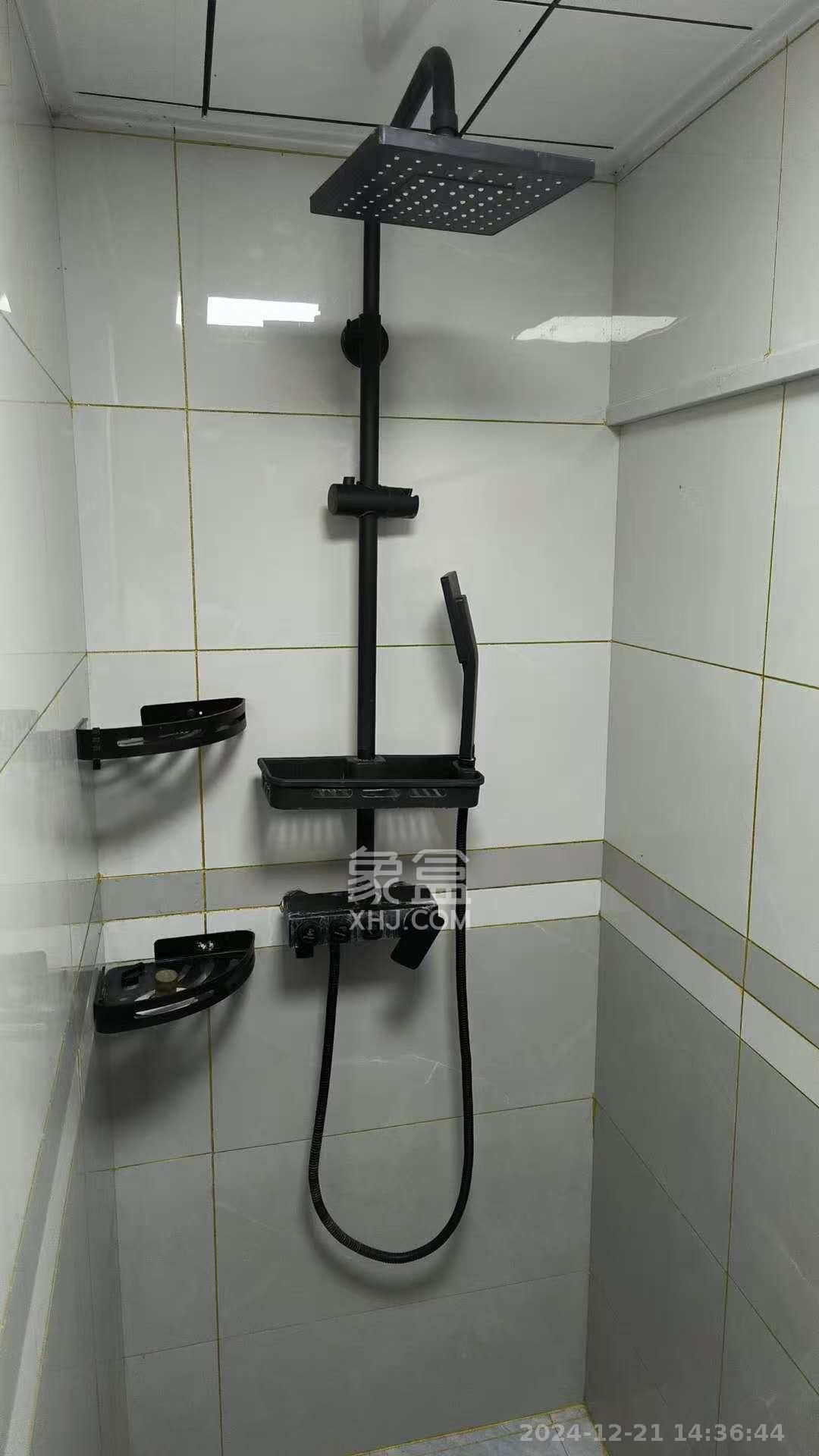 金地中交麓谷香颂(金地中交雅苑) 1室1厅1卫 1500.0元/月 金地中交麓谷香颂(金地中交雅苑) 1室1厅1卫 1500.0元/月室内图