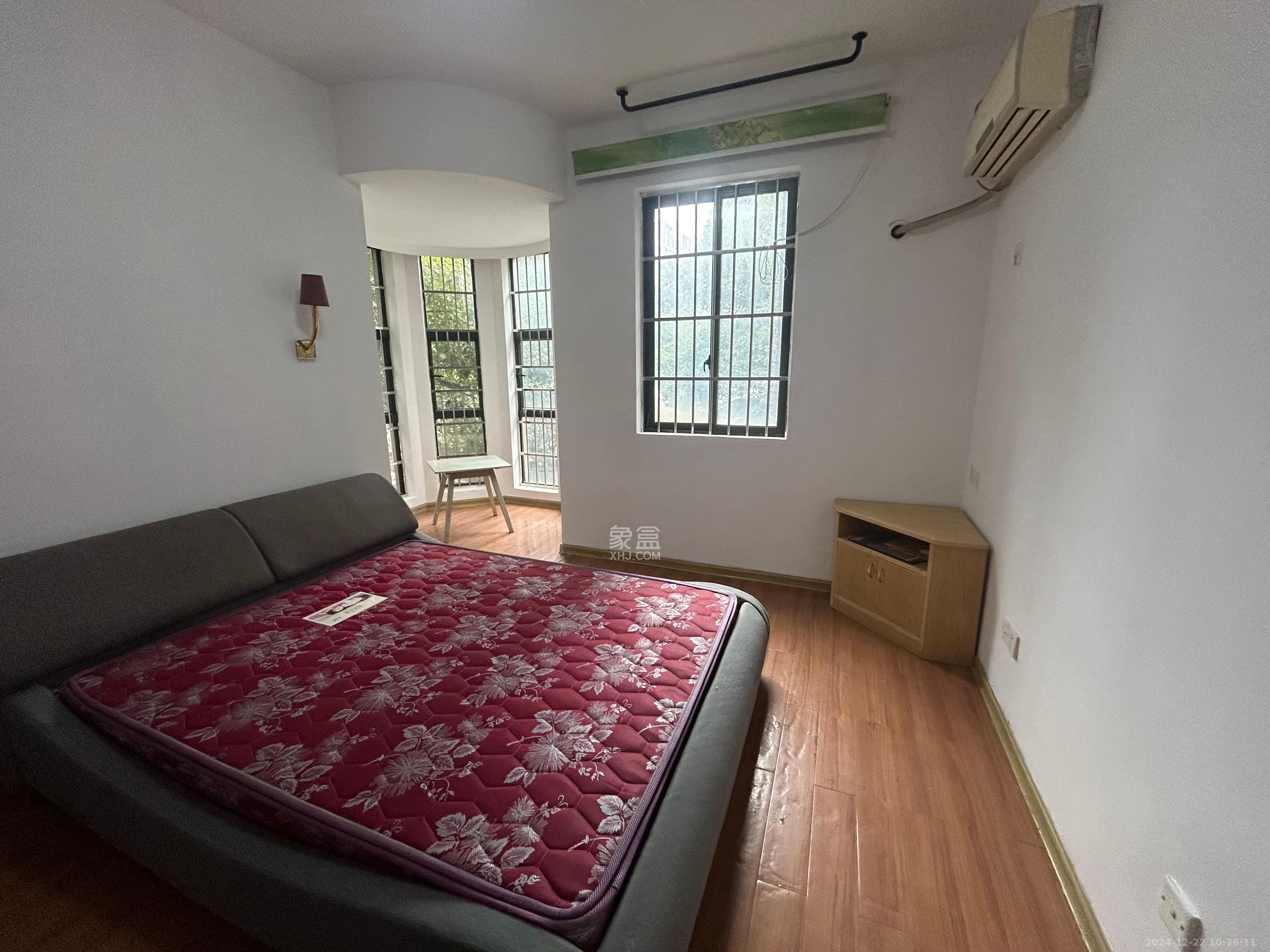 天城尚品 4室2厅2卫 2600.0元/月 天城尚品 4室2厅2卫 2600.0元/月室内图