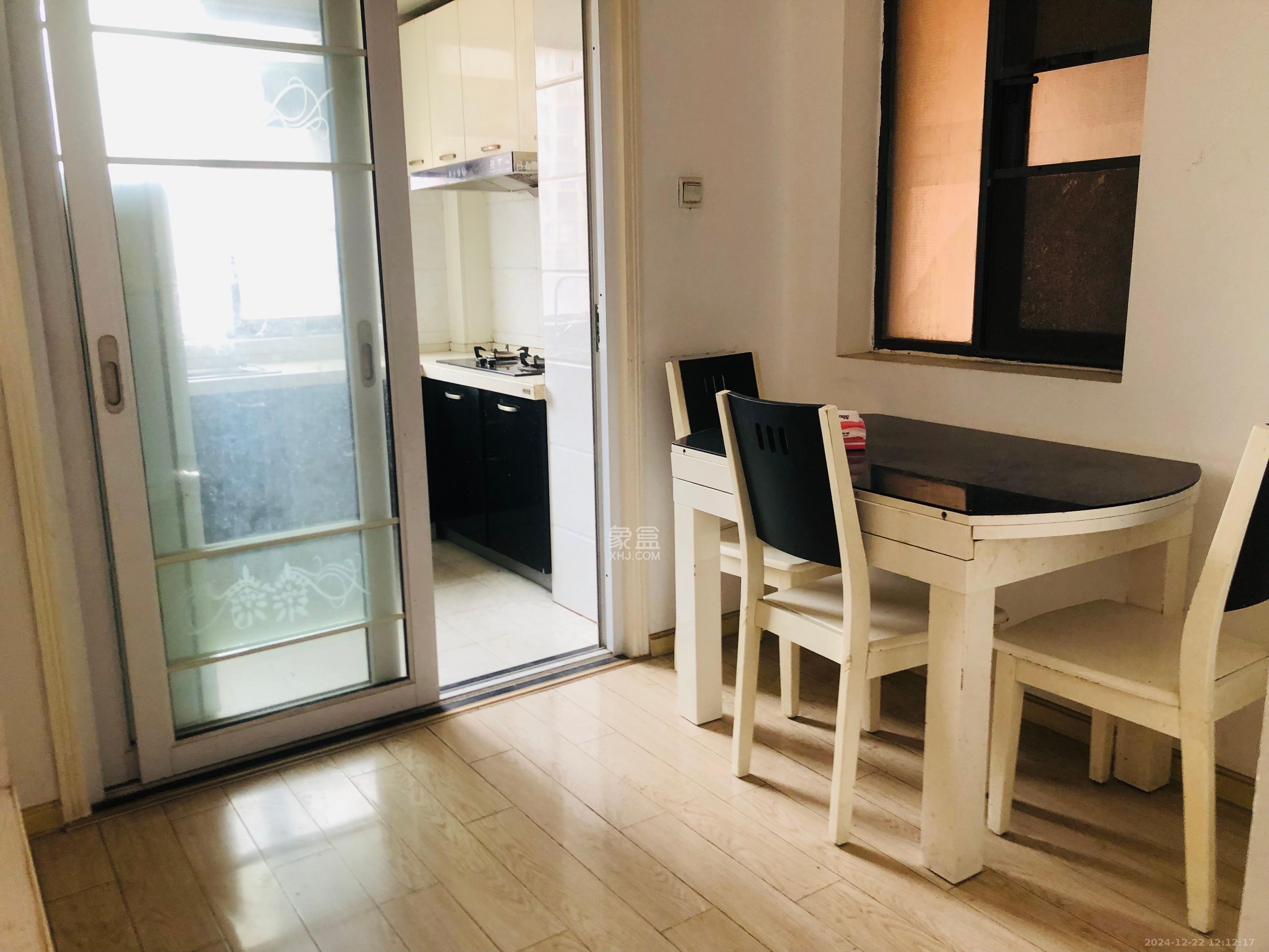 五矿万境水岸一期（万境水岸嘉苑）  3室2厅1卫    2000.0元/月室内图