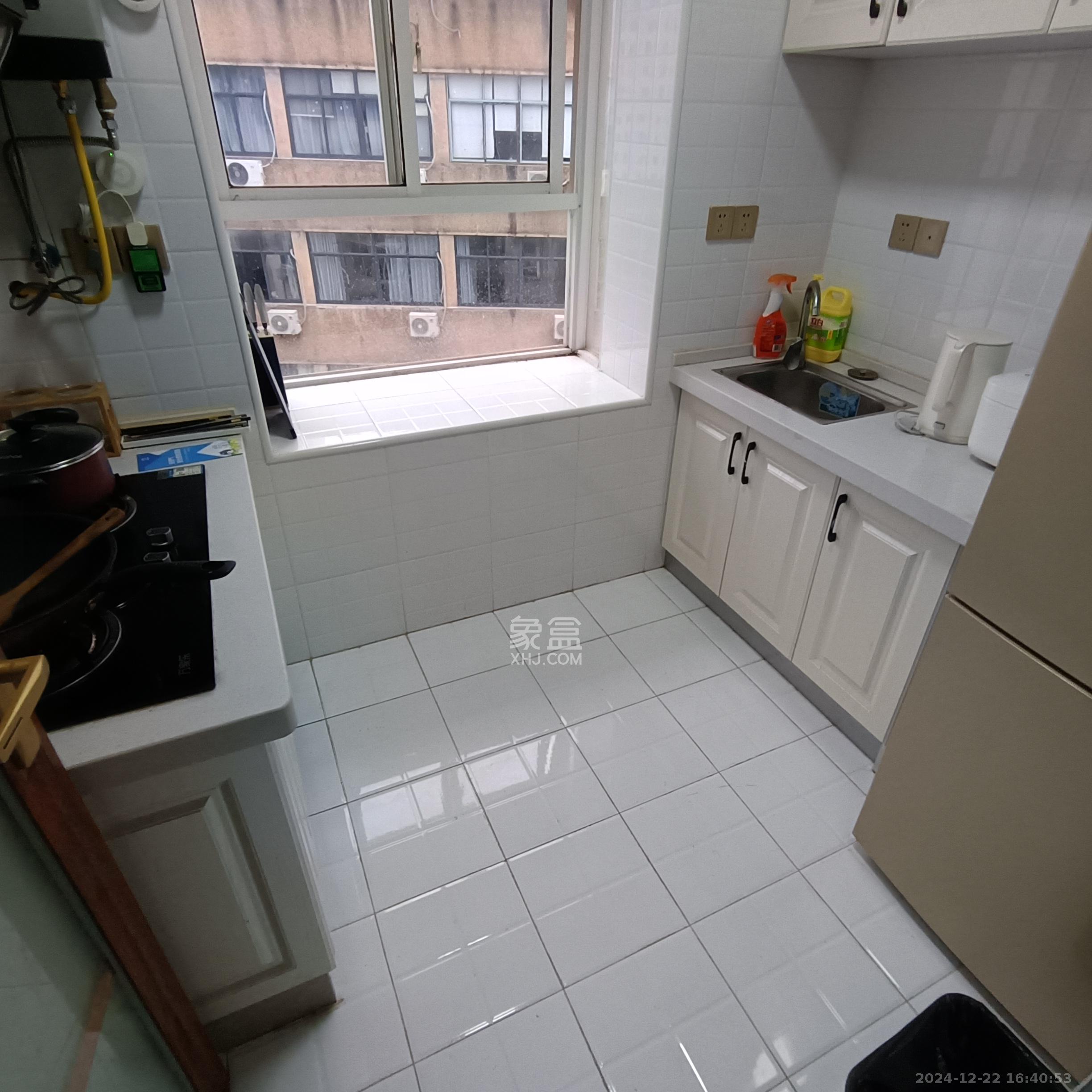 劳动路380号（建设银行宿舍）  1室2厅1卫   3000.00元/月室内图