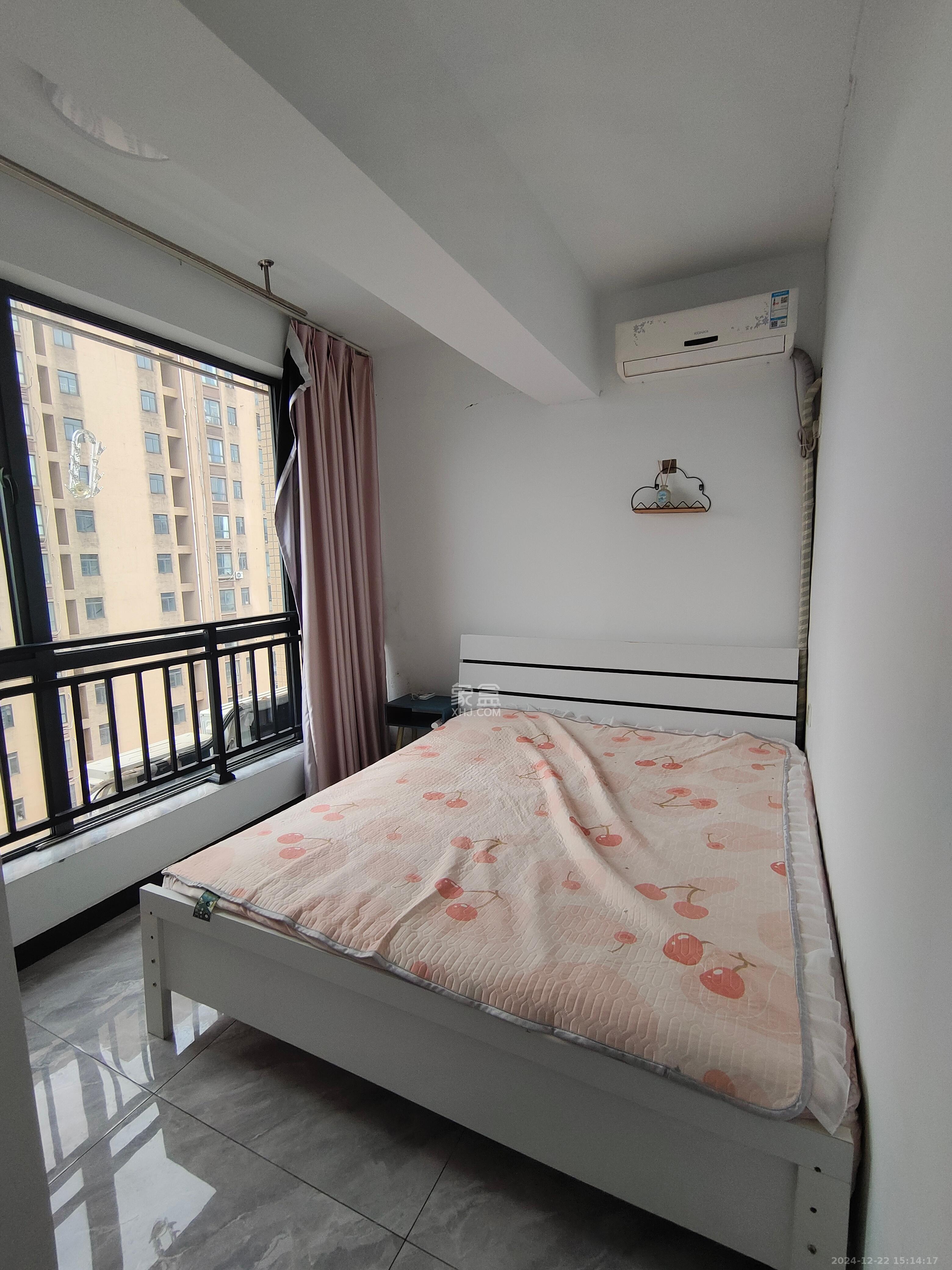剑桥名门  1室1厅1卫   1700.00元/月室内图