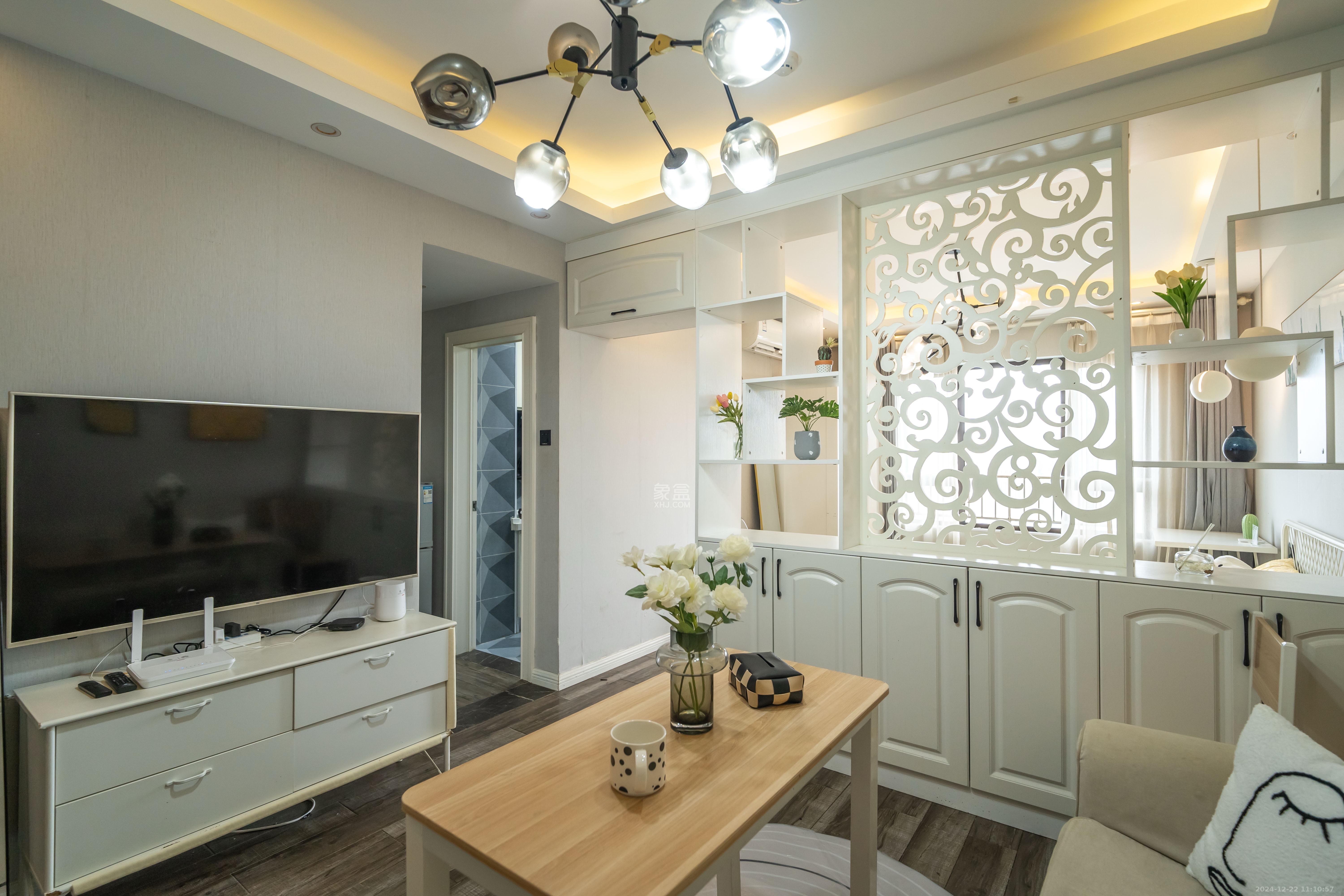 地质家园一、二期(地泰人民公馆) 1室1厅1卫 2900.0元/月 地质家园一、二期(地泰人民公馆) 1室1厅1卫 2900.0元/月室内图