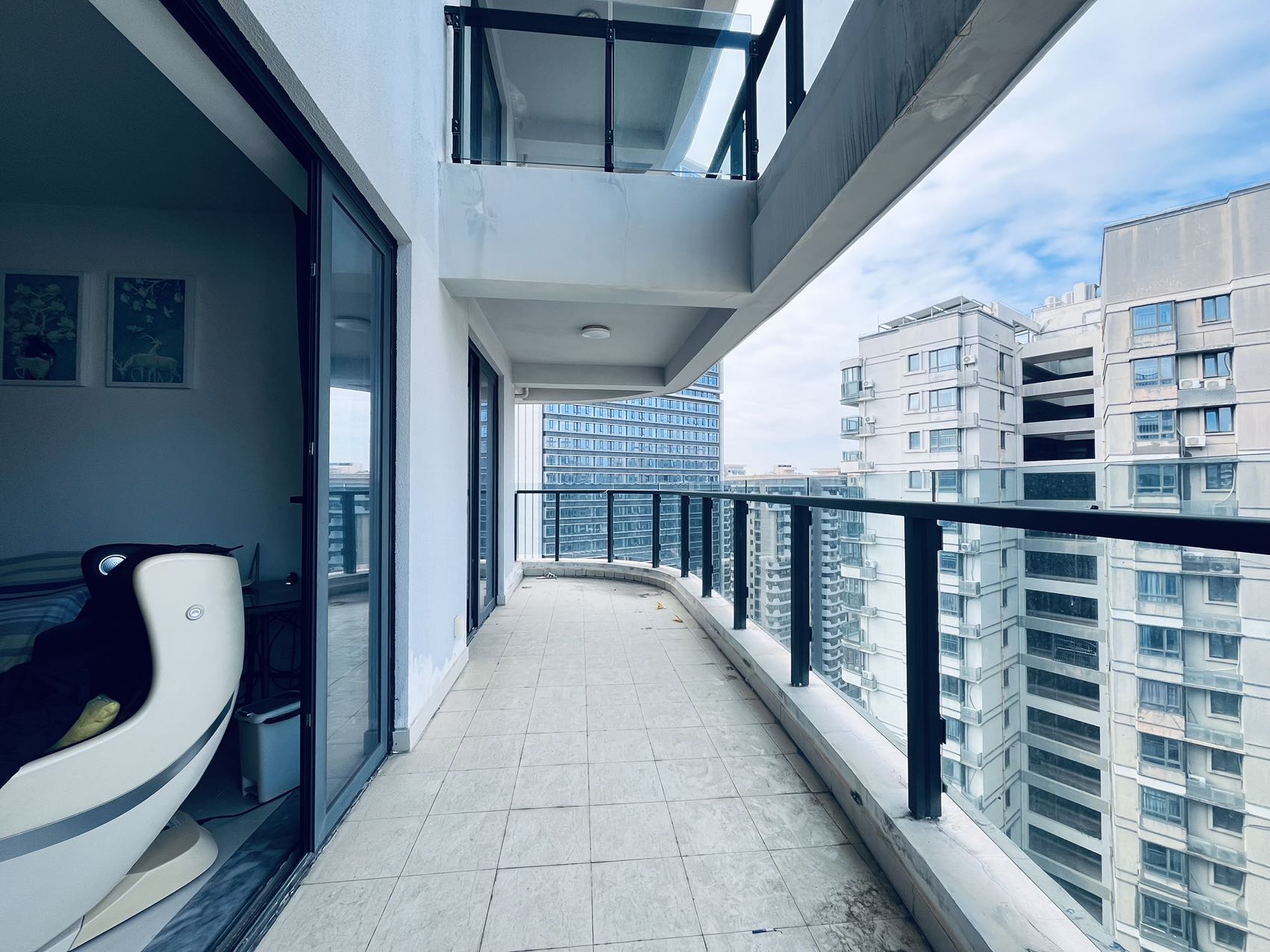 天地凤凰城 2室2厅1卫 117.0万 天地凤凰城 2室2厅1卫 117.0万室内图