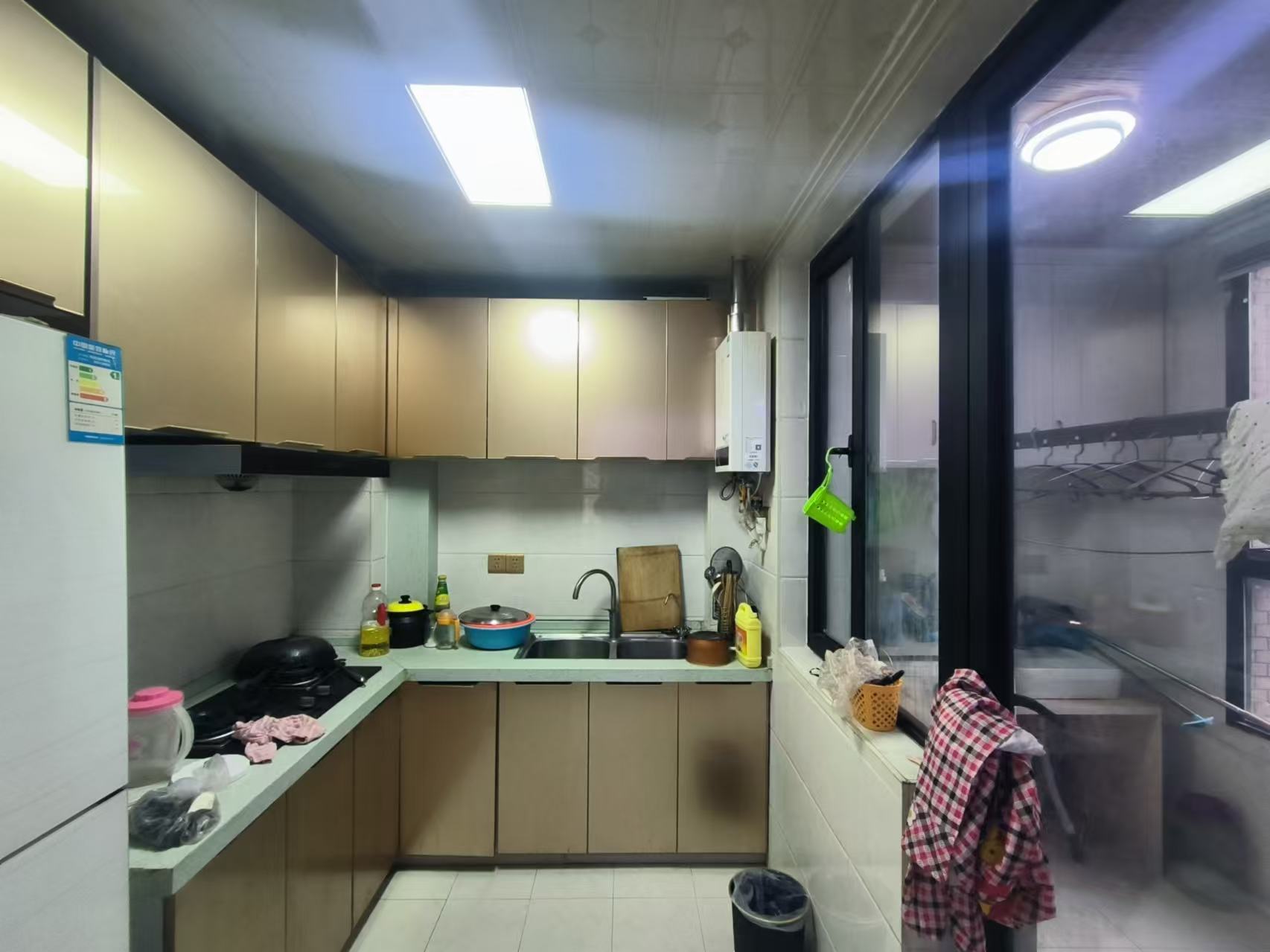 康桥美郡 3室2厅1卫 63.00万 康桥美郡 3室2厅1卫 63.00万室内图