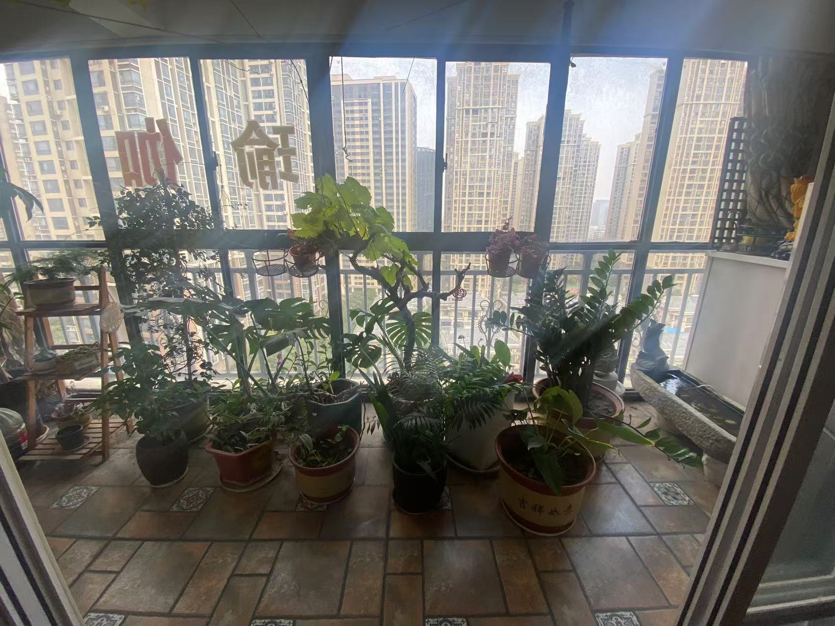 华晨御园 3室2厅2卫 74.8万 华晨御园 3室2厅2卫 74.8万室内图