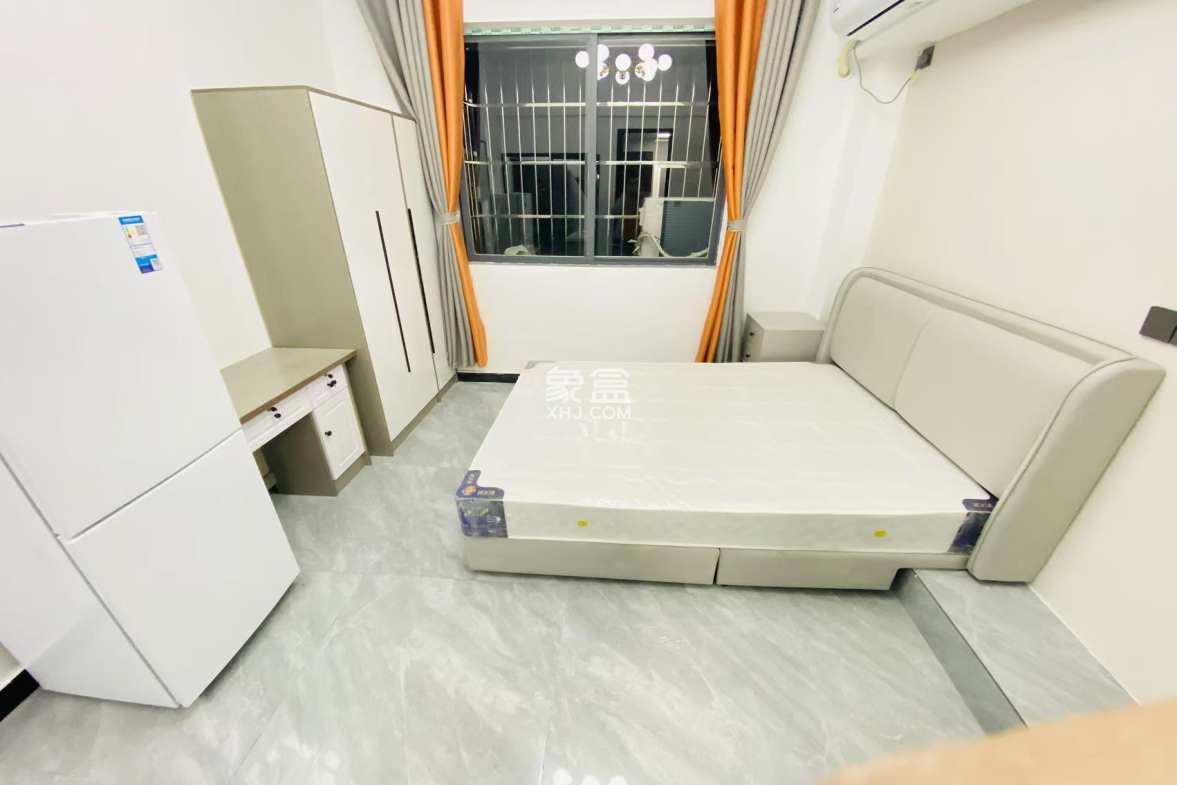 阳光花园  1室1厅1卫    1500.0元/月 阳光花园  1室1厅1卫    1500.0元/月室内图