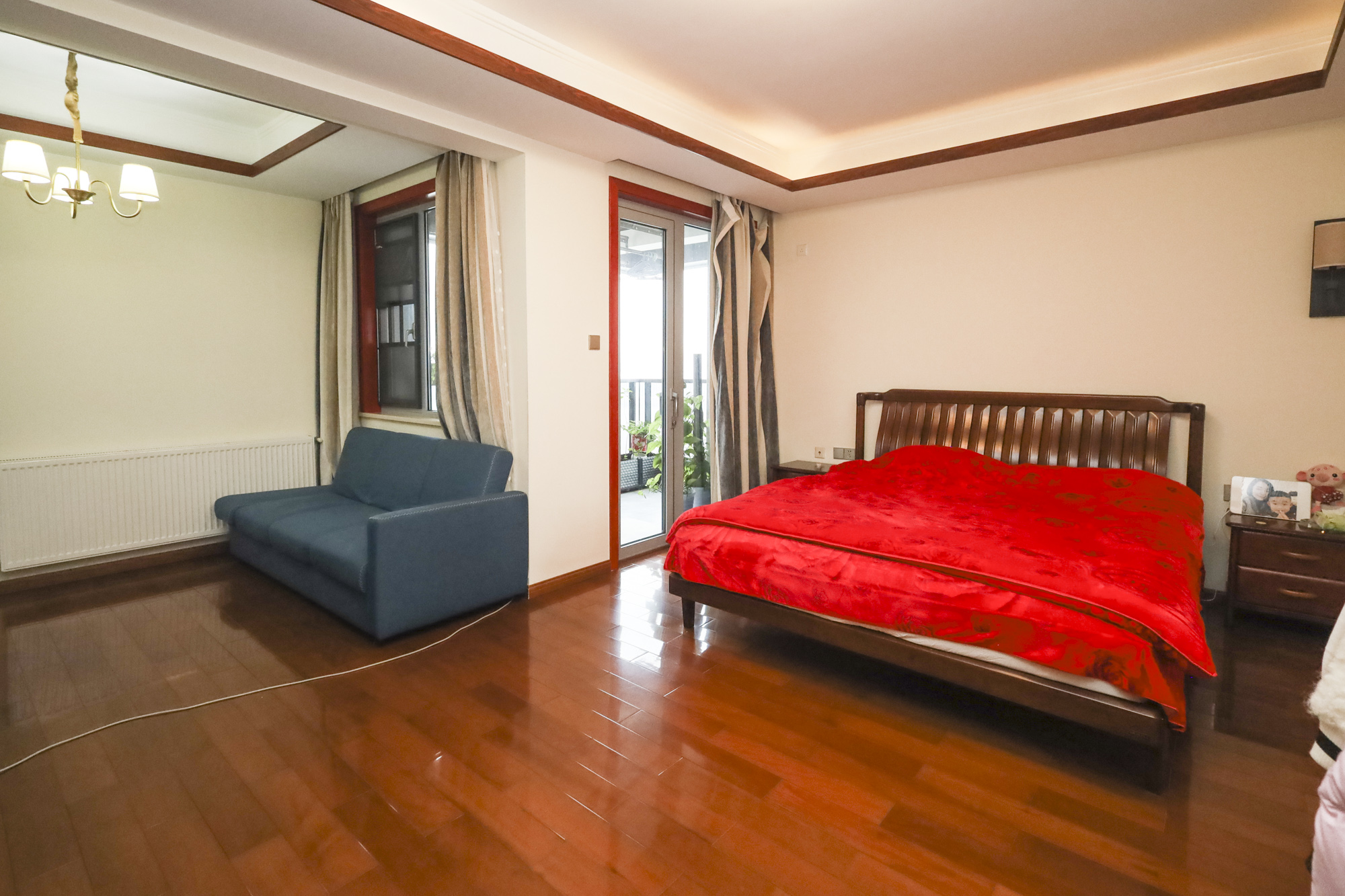 湘江壹号一二三期（创远湘江壹号）  4室2厅3卫    228.0万卧室