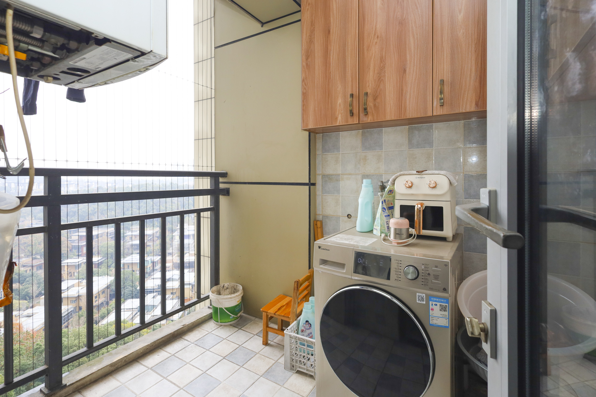 湘江壹号一二三期（创远湘江壹号）  4室2厅3卫    228.0万阳台