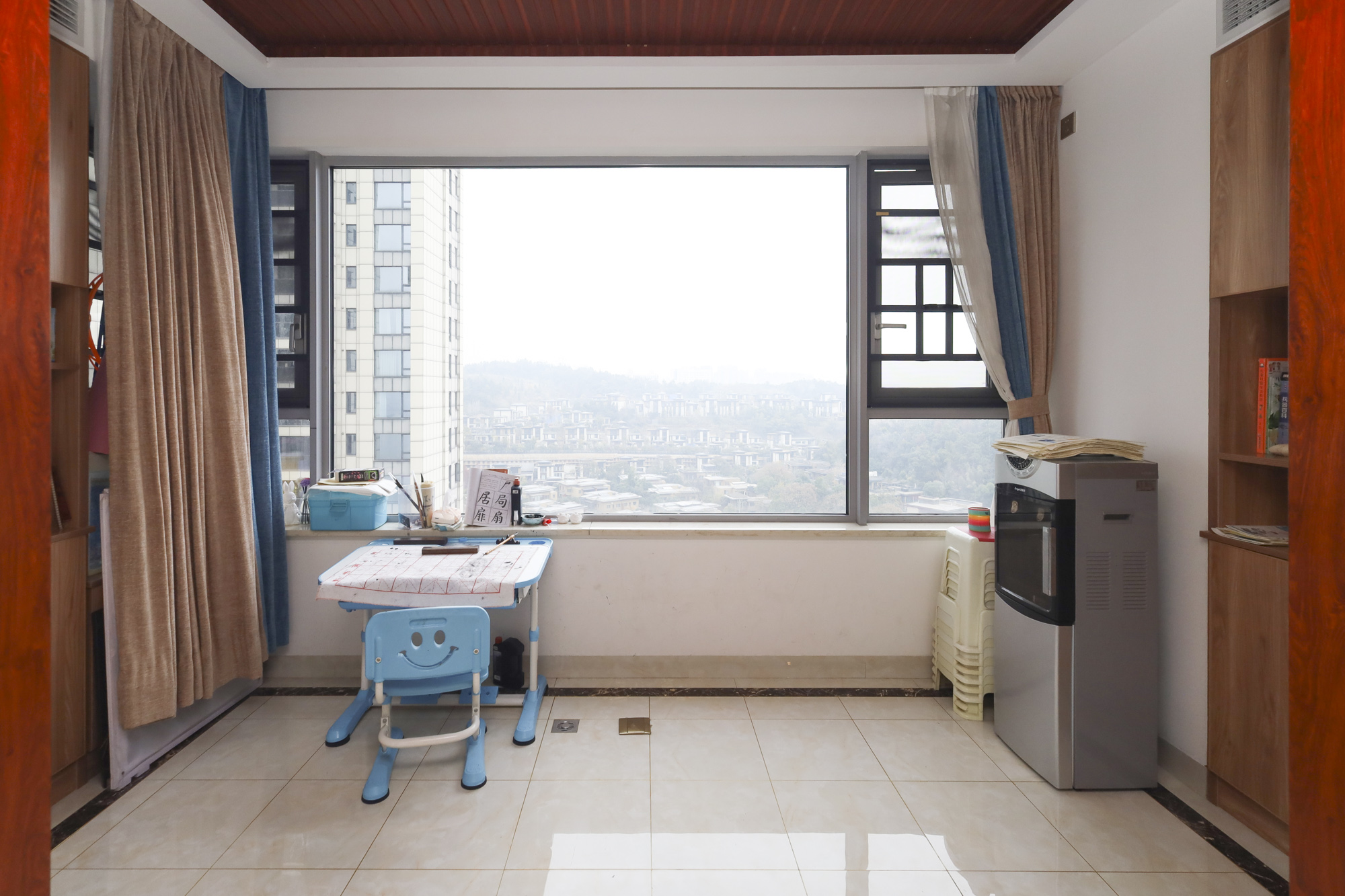 湘江壹号一二三期（创远湘江壹号）  4室2厅3卫    228.0万阳台